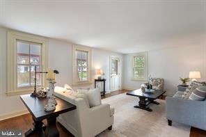 GLADWYNE - Residential