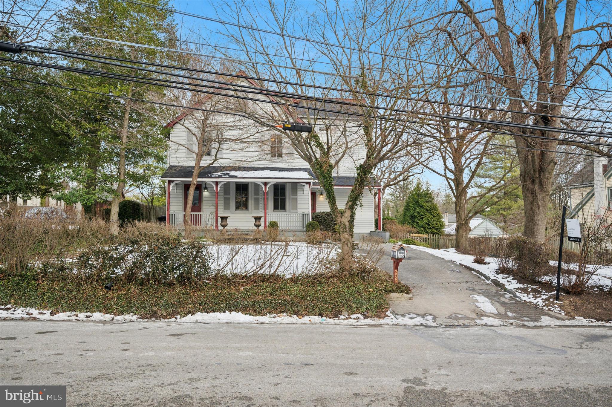 GLADWYNE - Residential