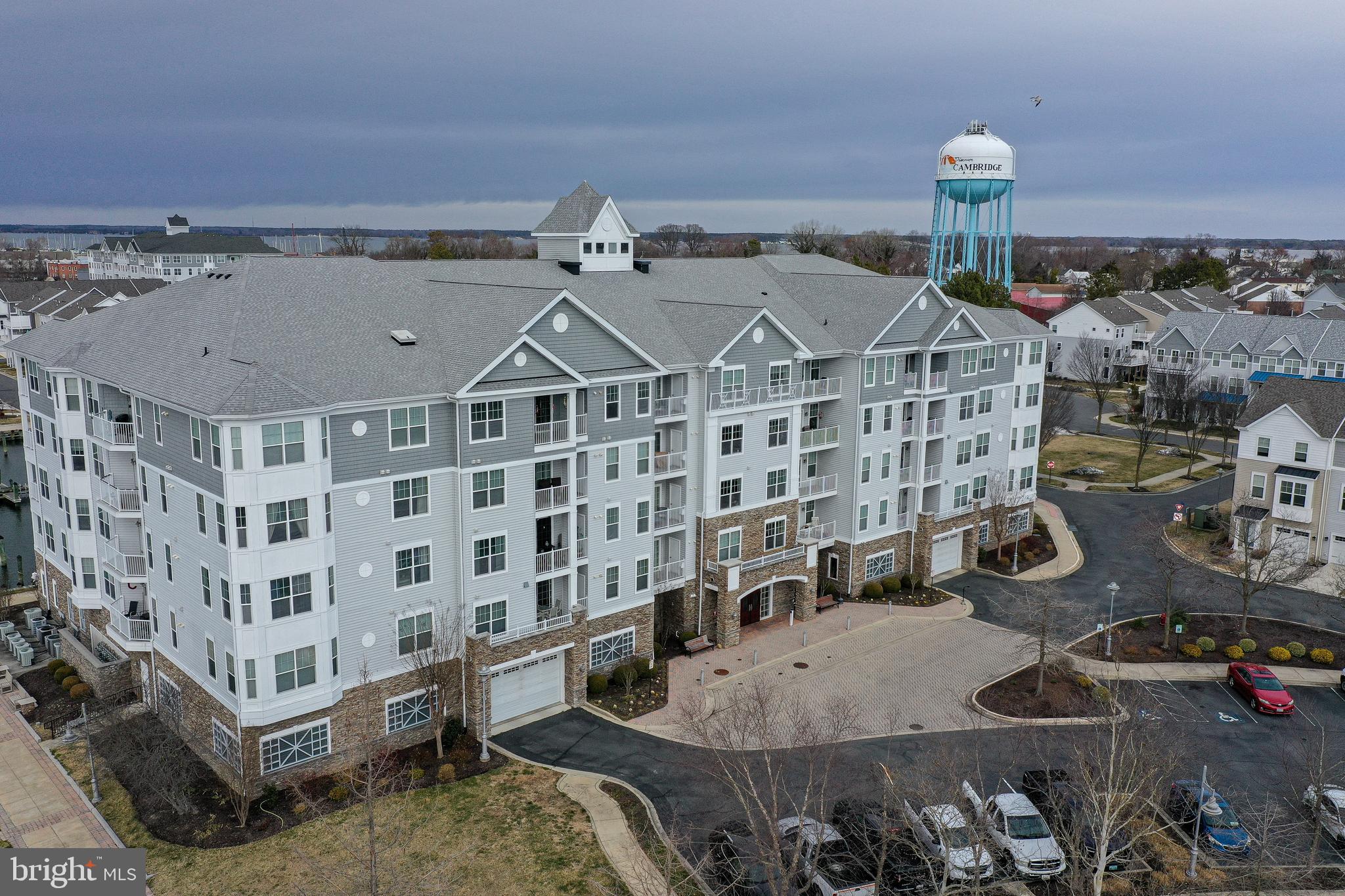 DEEP HARBOR - Residential