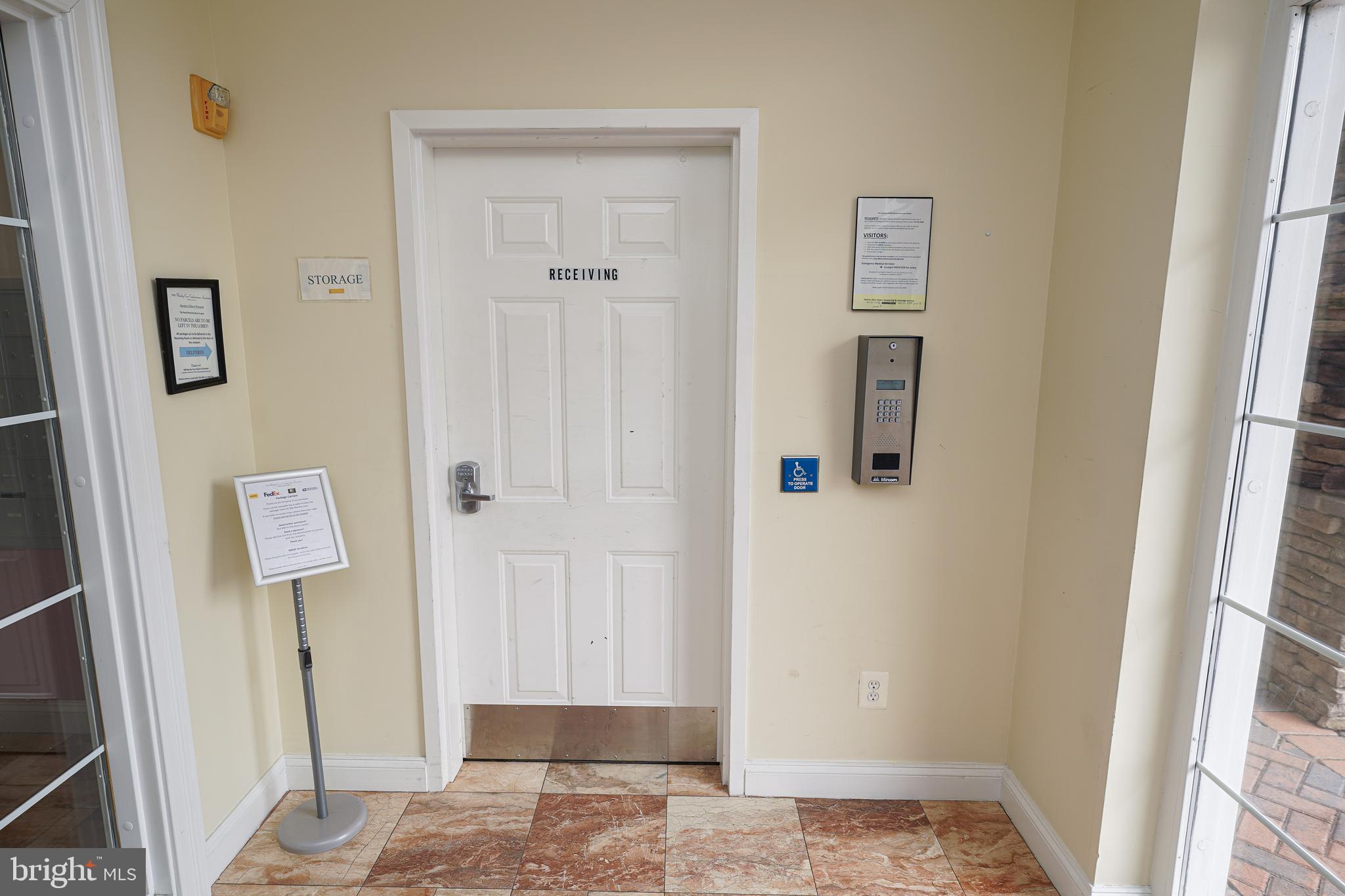 DEEP HARBOR - Residential