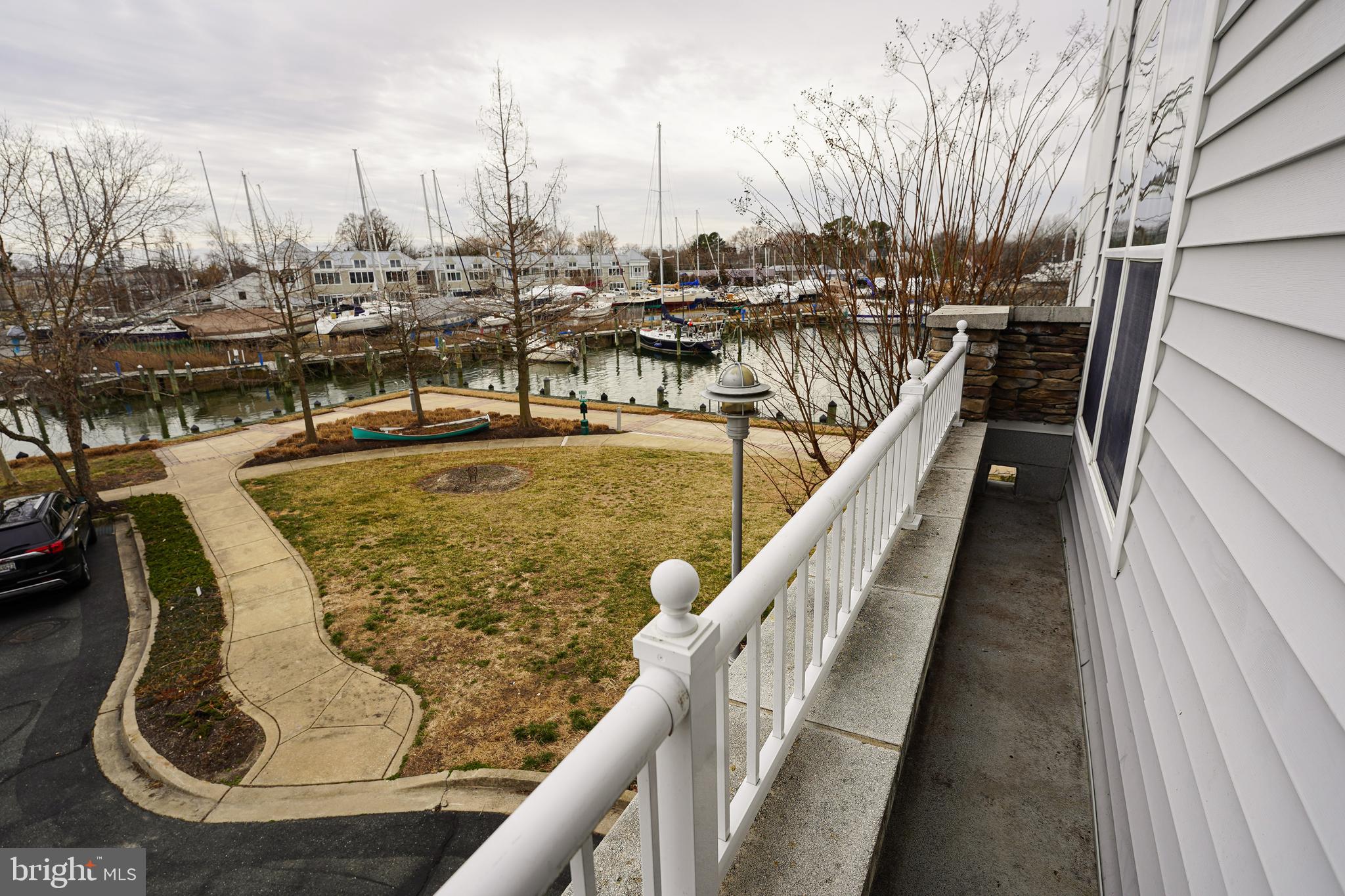 DEEP HARBOR - Residential