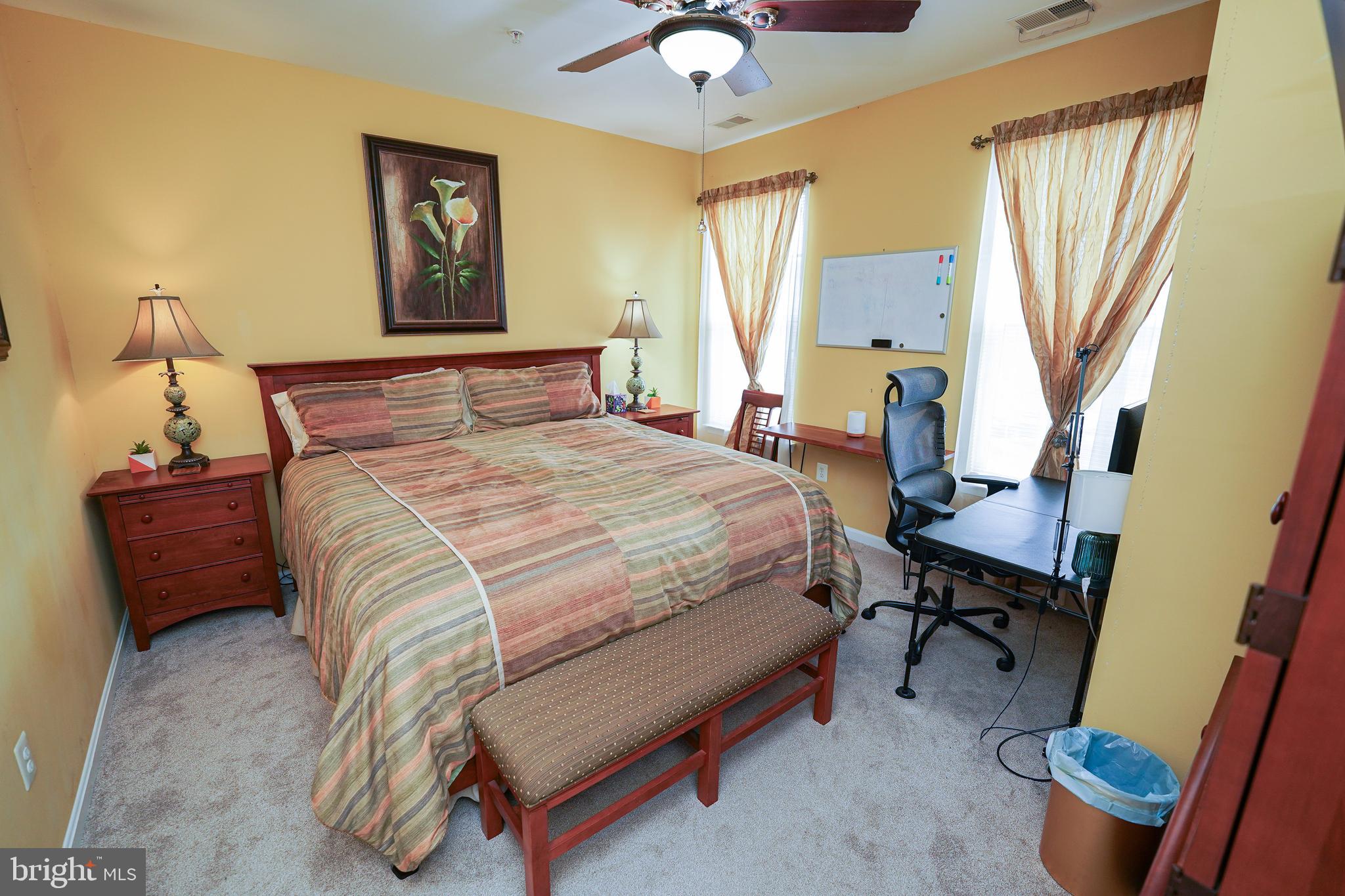 DEEP HARBOR - Residential