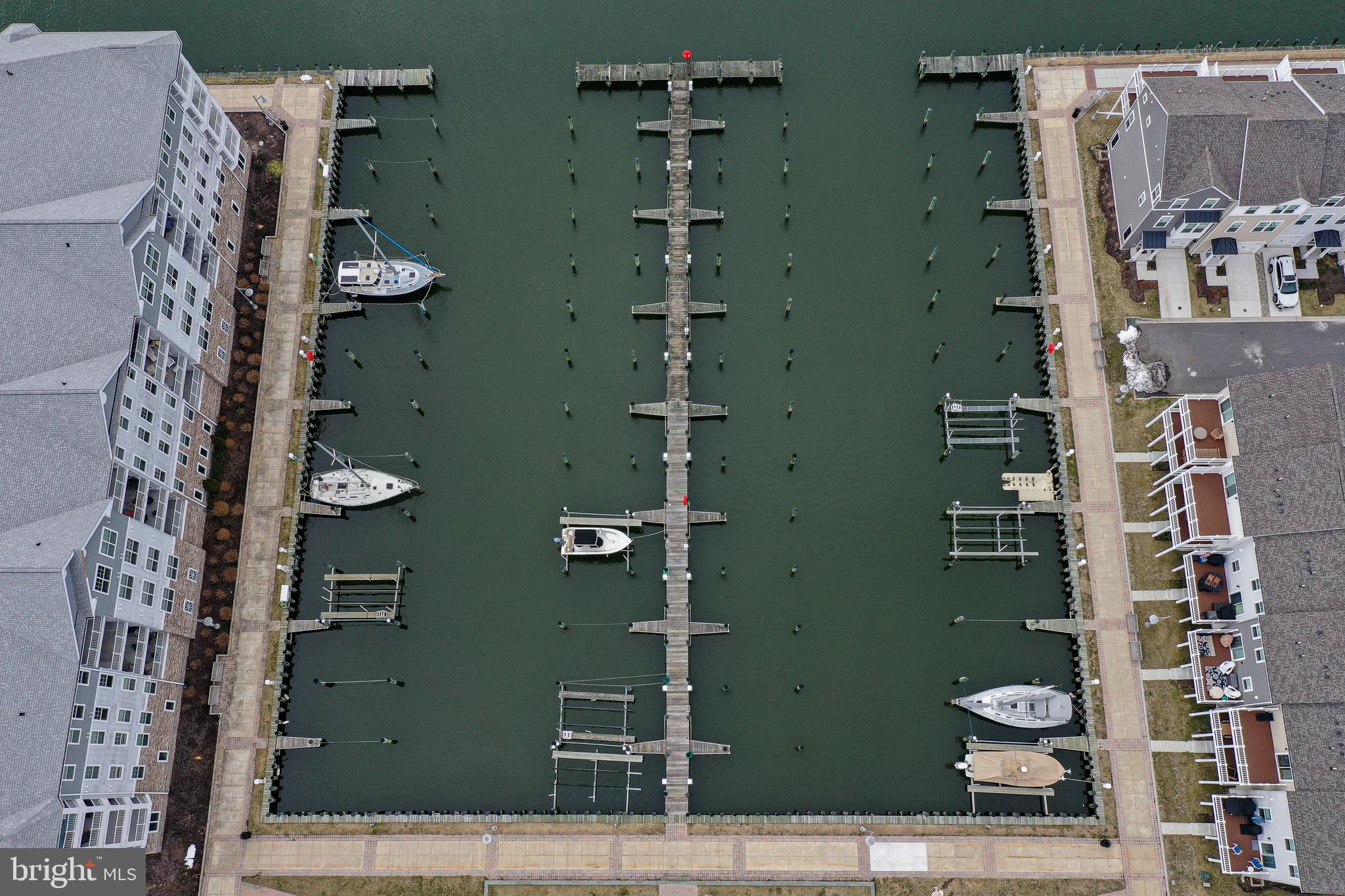 DEEP HARBOR - Residential