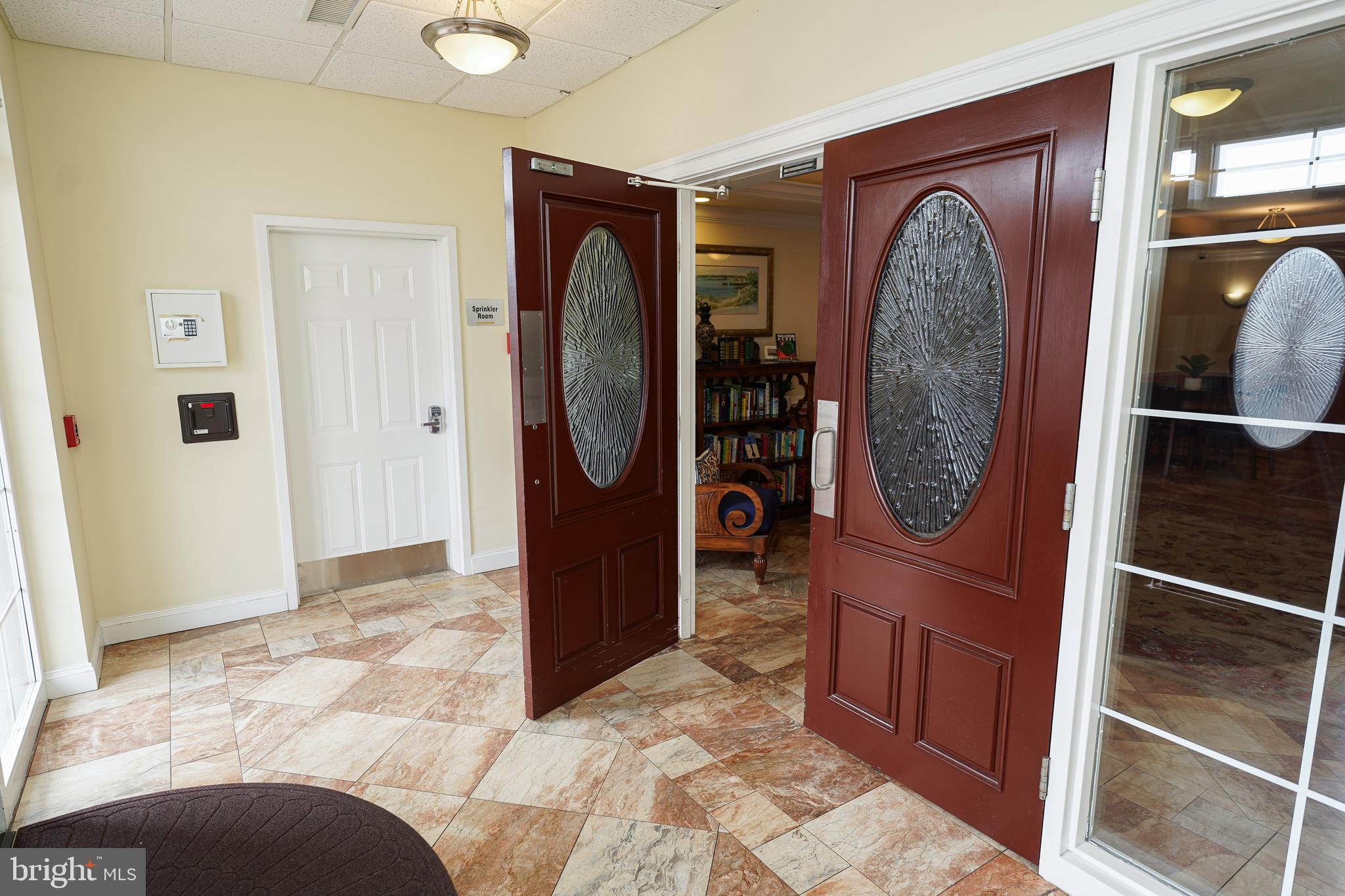 DEEP HARBOR - Residential