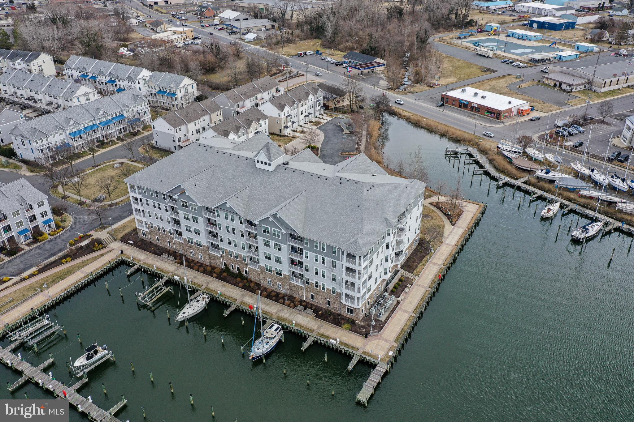 DEEP HARBOR - Residential