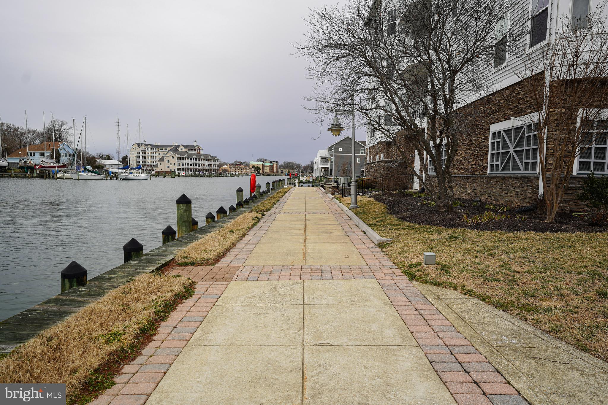 DEEP HARBOR - Residential