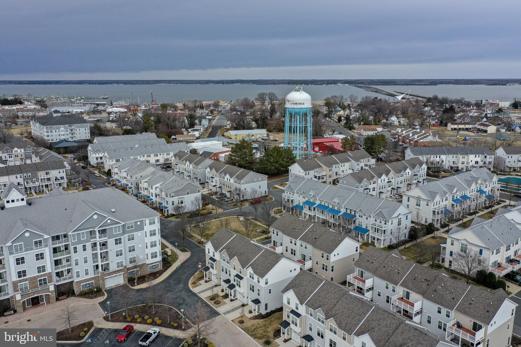 DEEP HARBOR - Residential