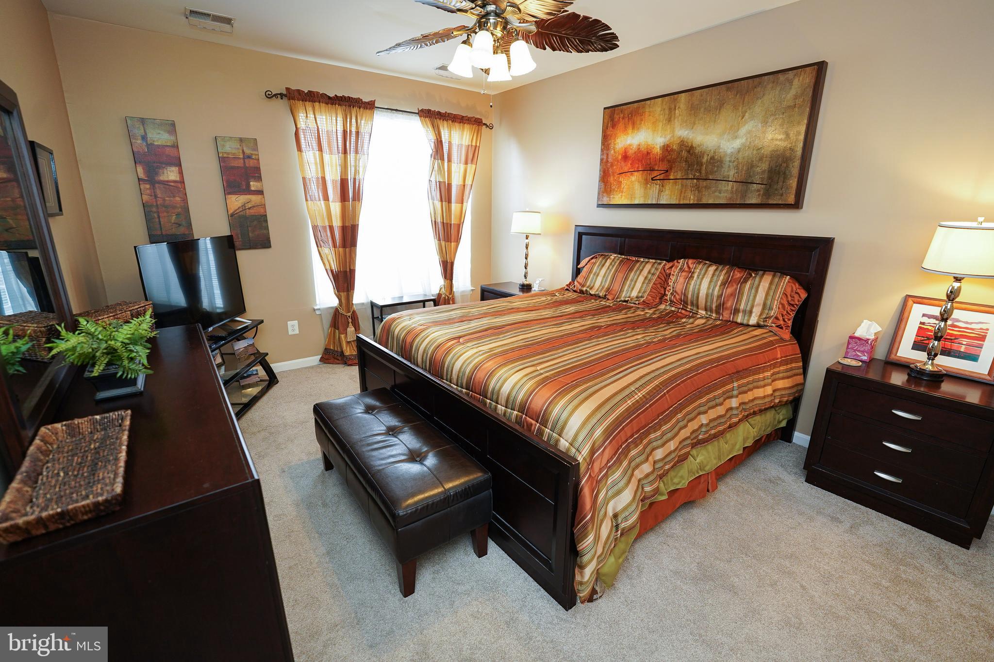 DEEP HARBOR - Residential