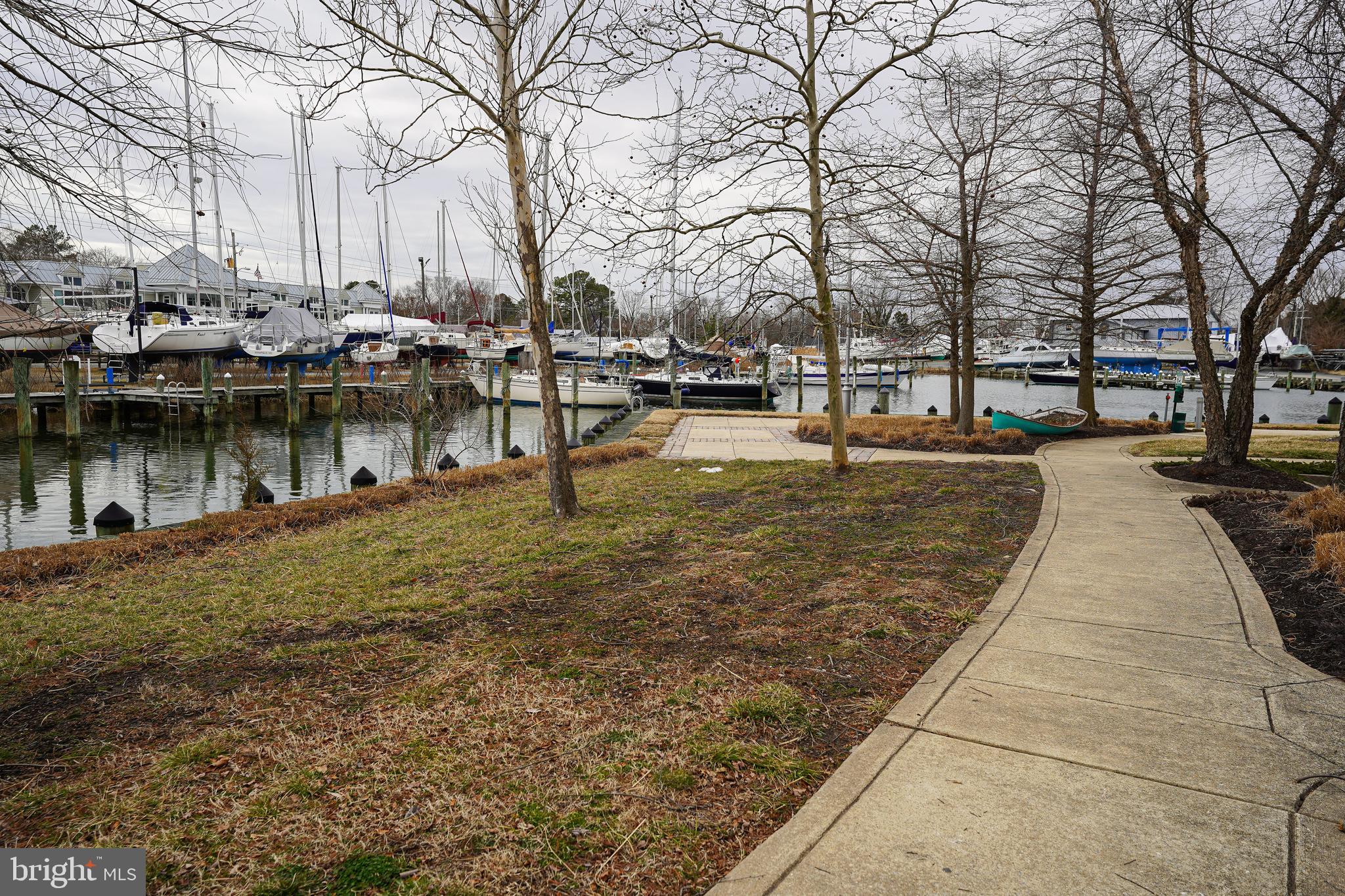 DEEP HARBOR - Residential