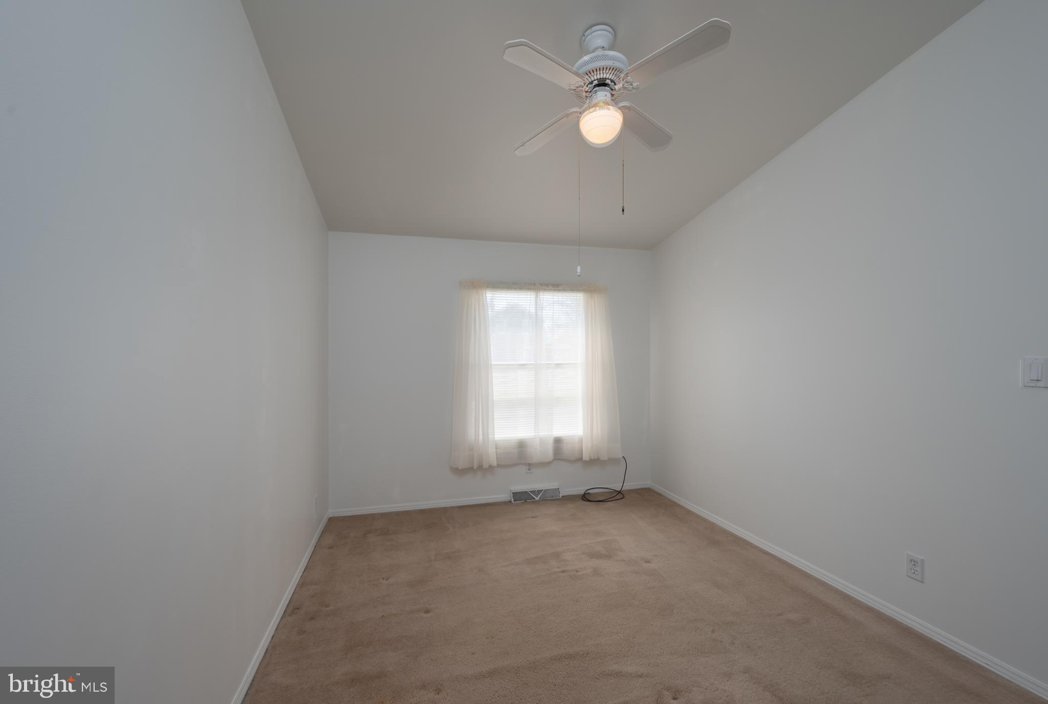 HIDDEN SPRINGS - Residential