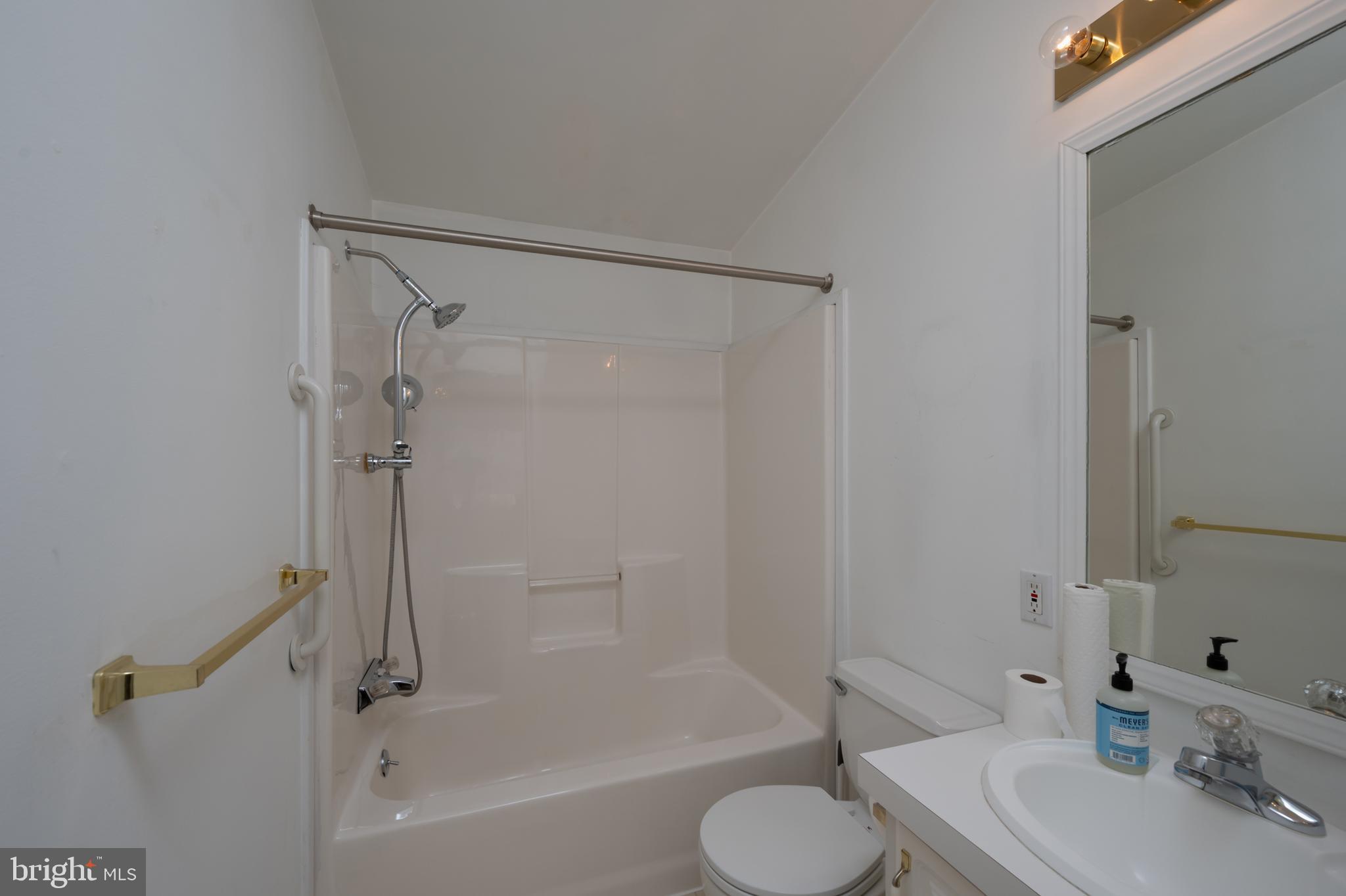 HIDDEN SPRINGS - Residential