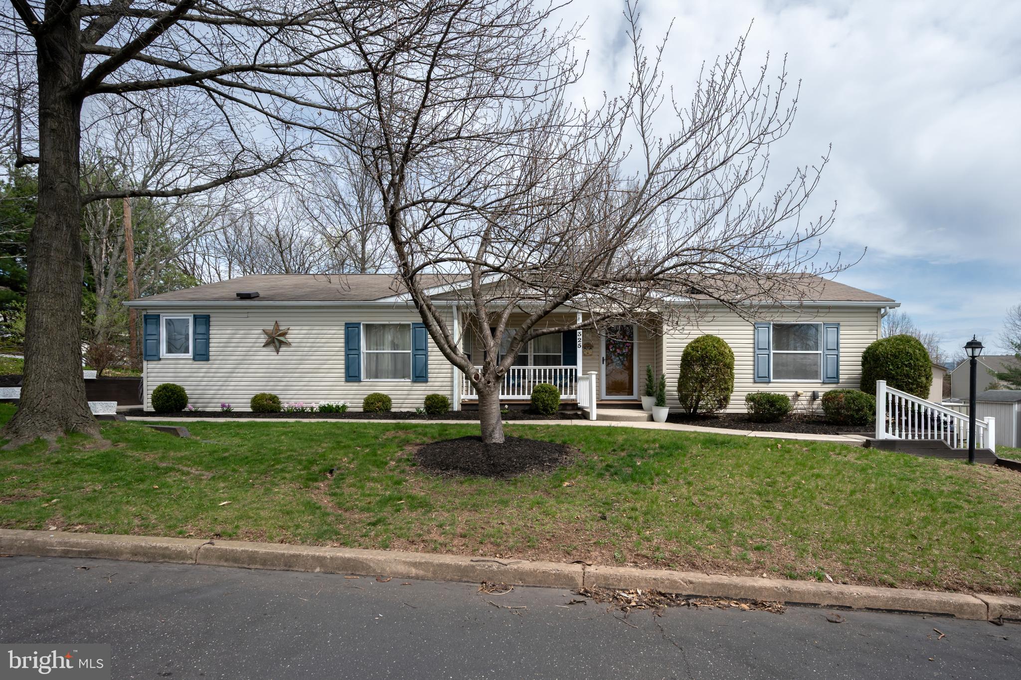 HIDDEN SPRINGS - Residential