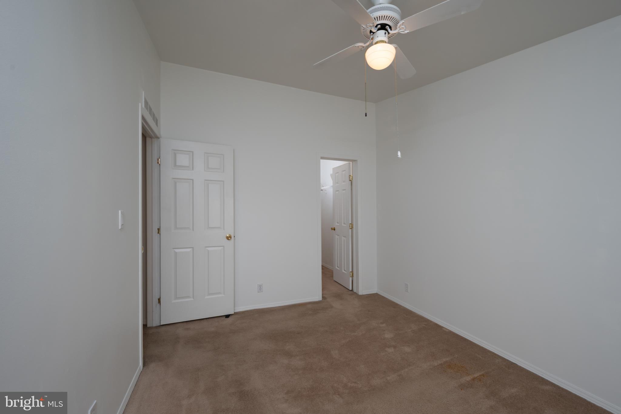 HIDDEN SPRINGS - Residential