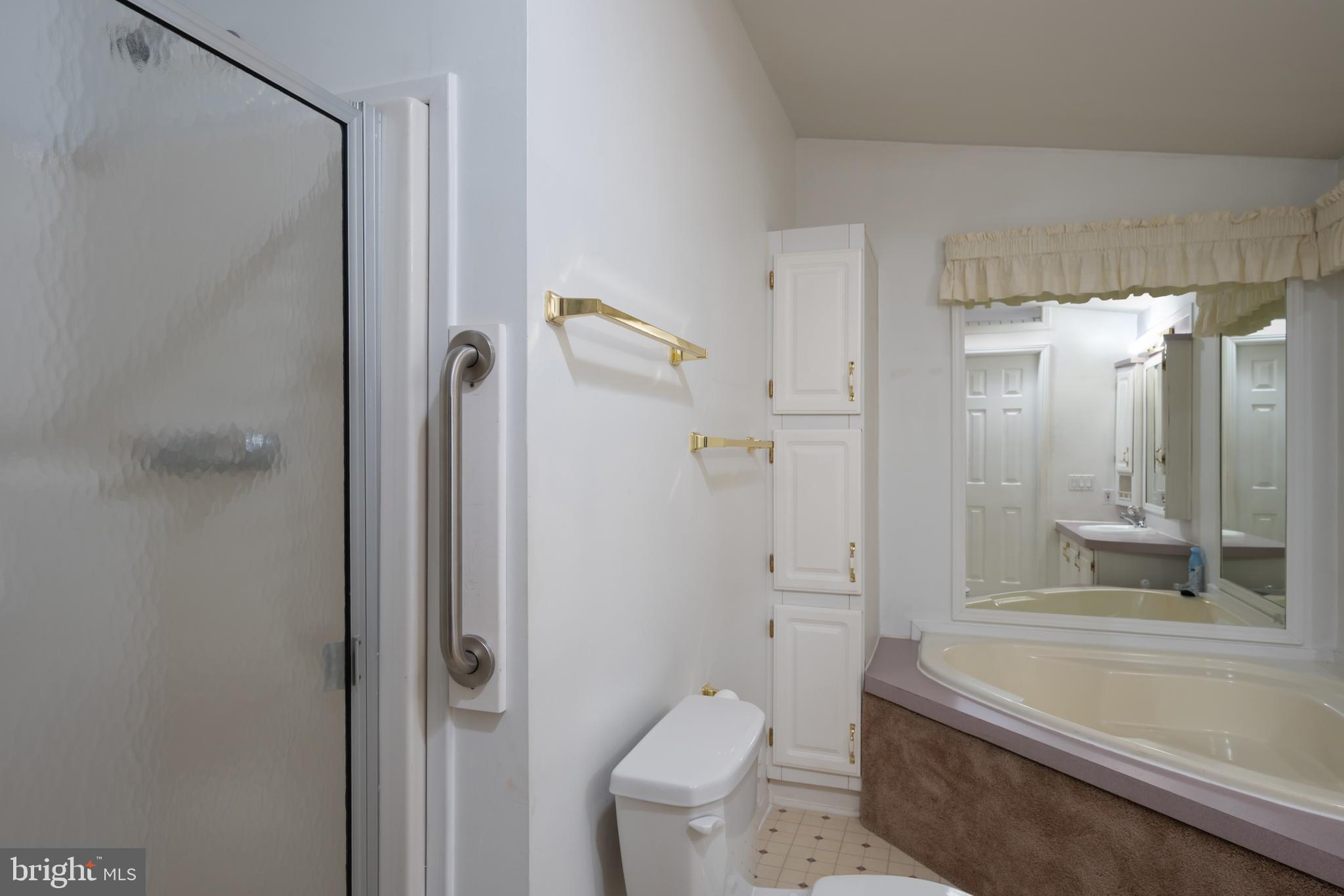 HIDDEN SPRINGS - Residential