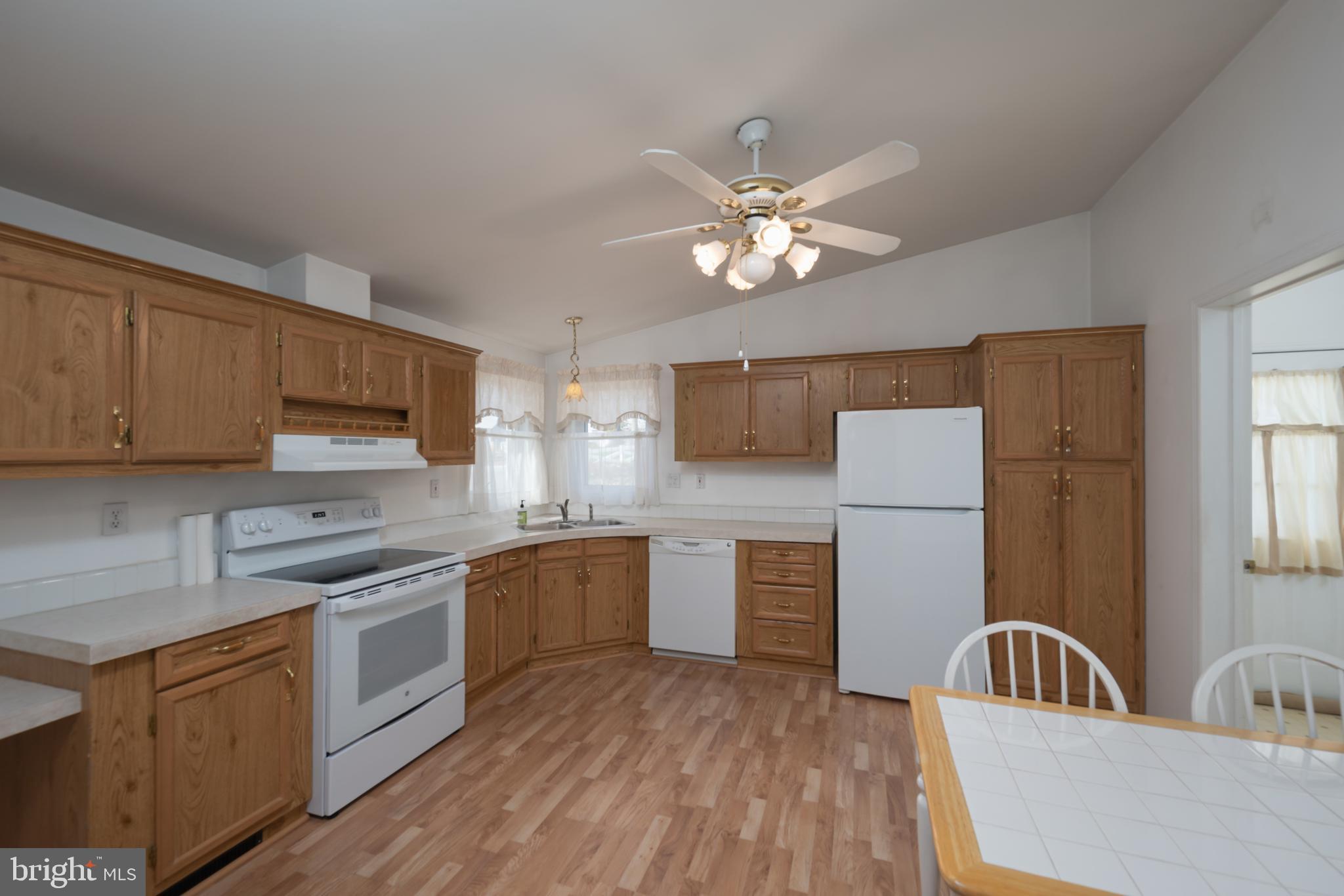 HIDDEN SPRINGS - Residential