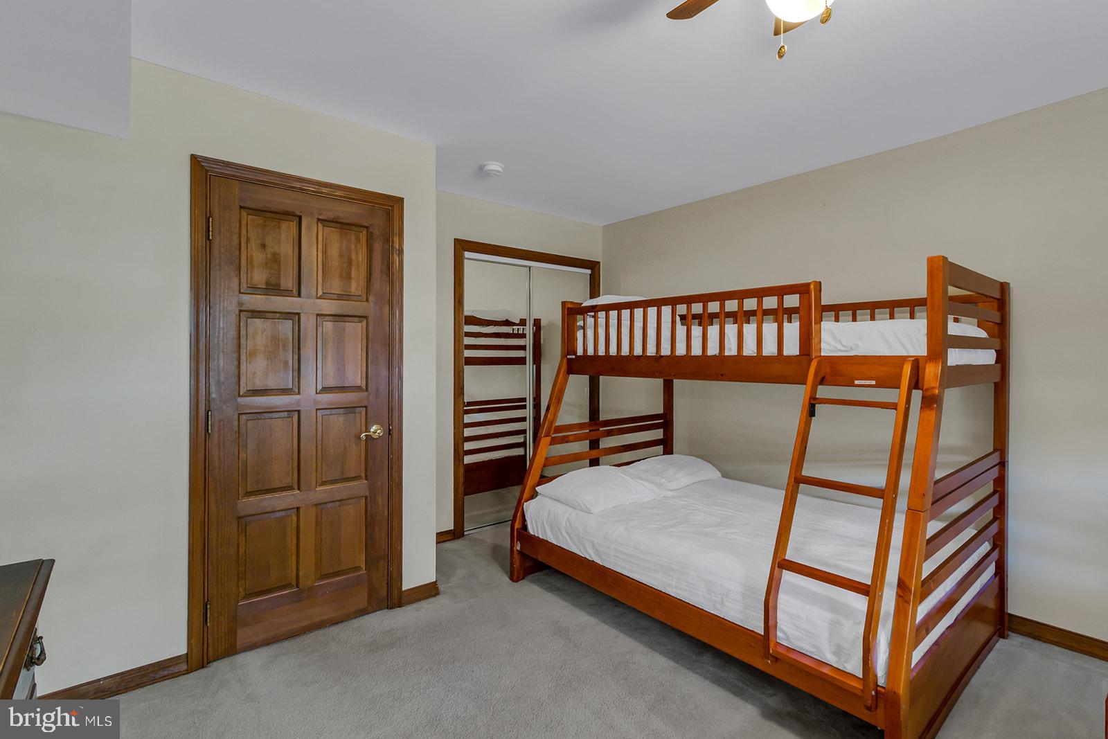 BAY HARBOR ESTATES - Residential