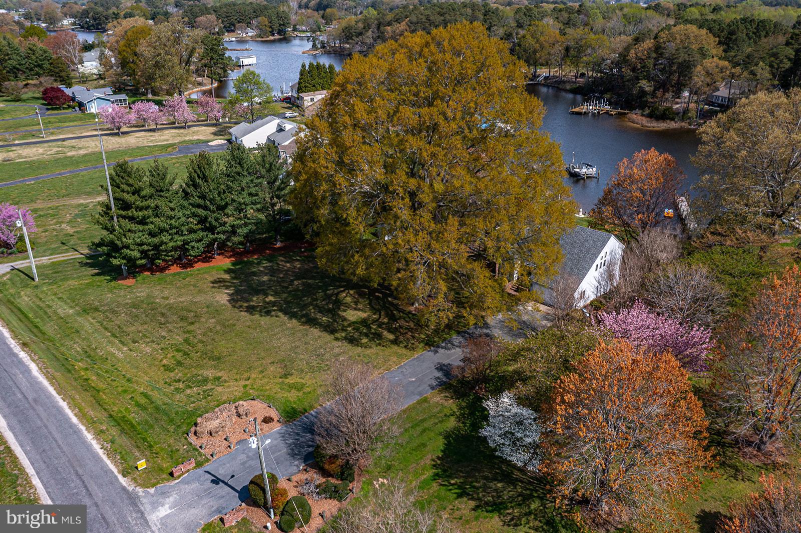 BAY HARBOR ESTATES - Residential