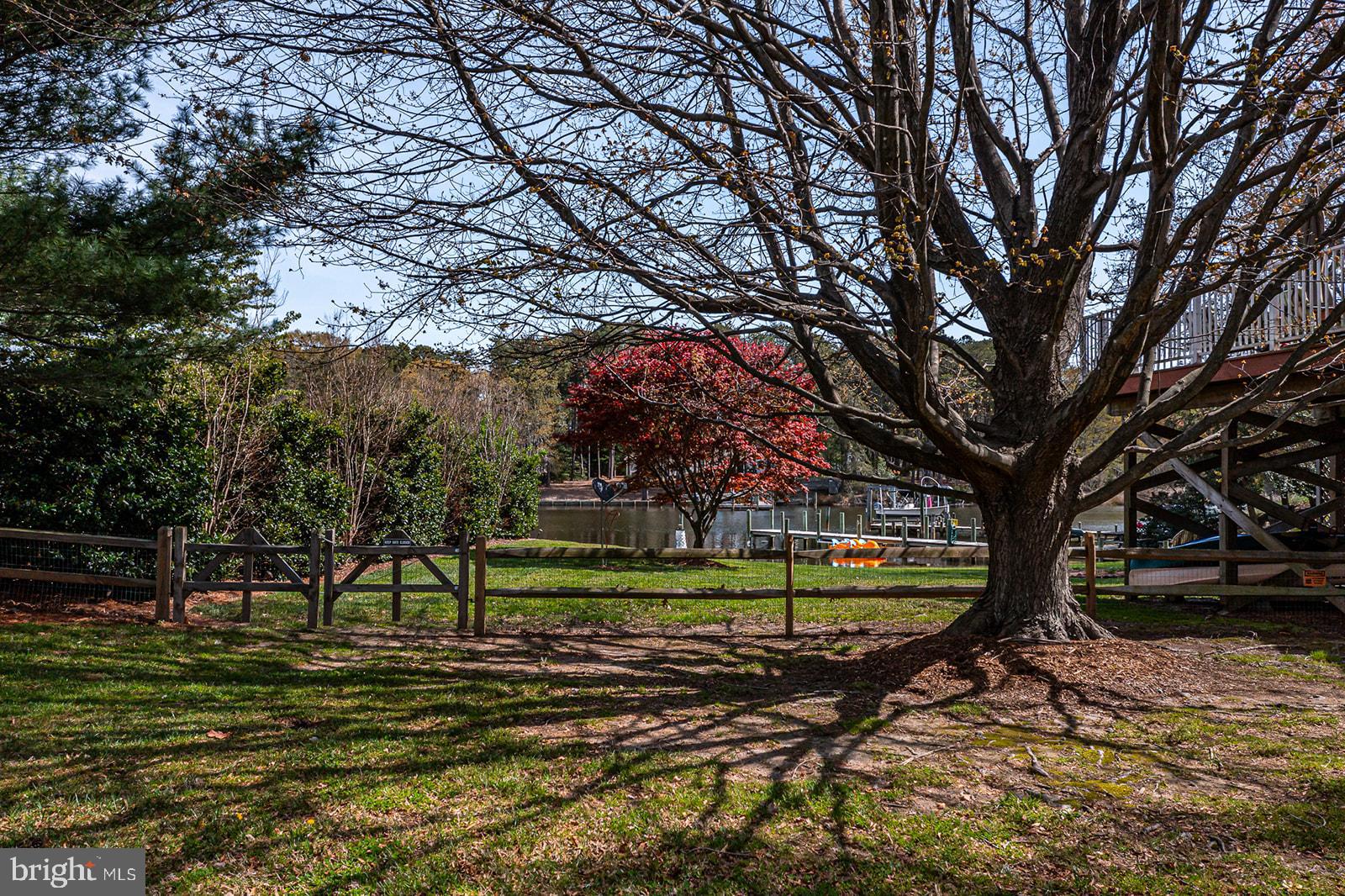 BAY HARBOR ESTATES - Residential