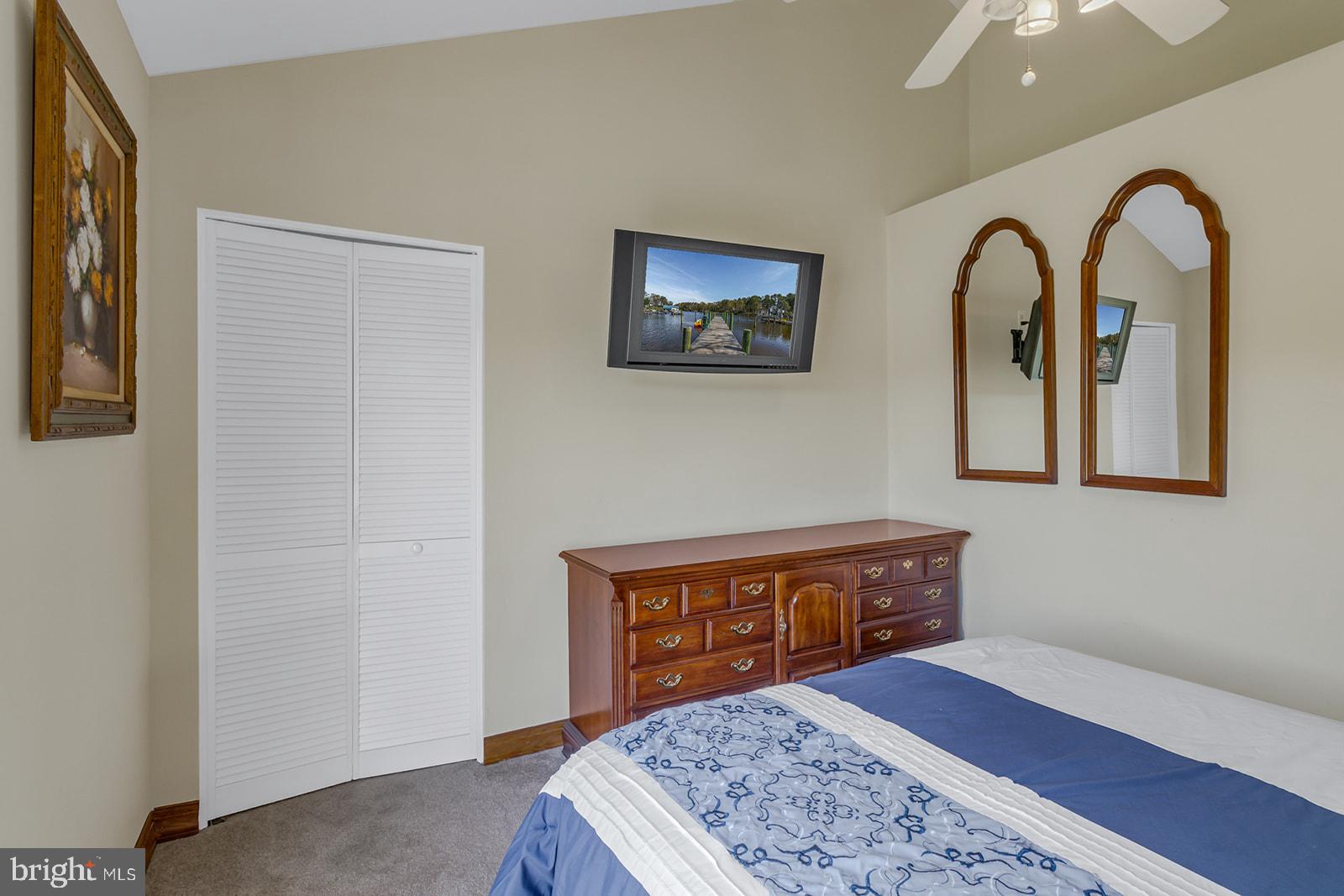 BAY HARBOR ESTATES - Residential