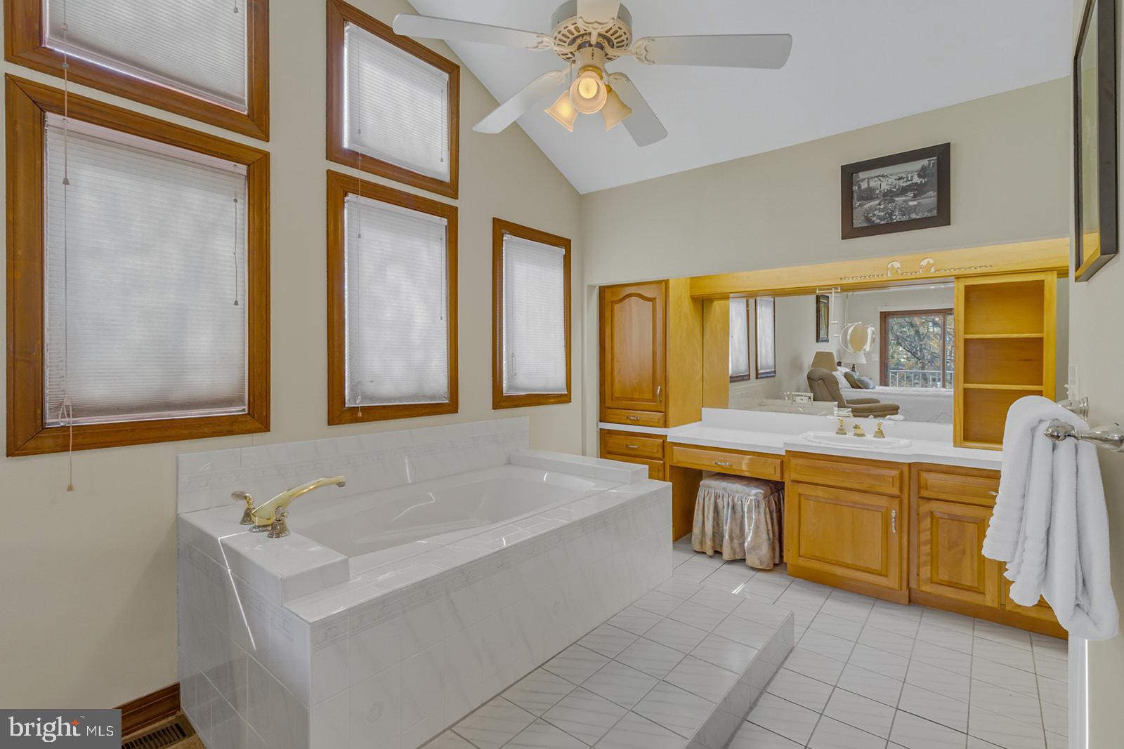 BAY HARBOR ESTATES - Residential