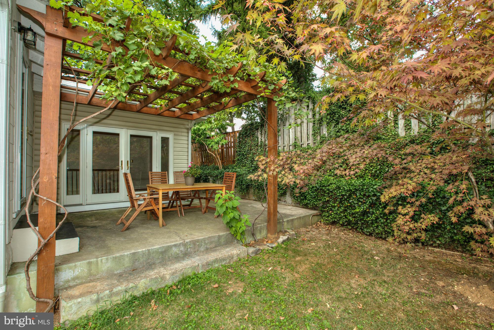 SILVER SPRING - Residential