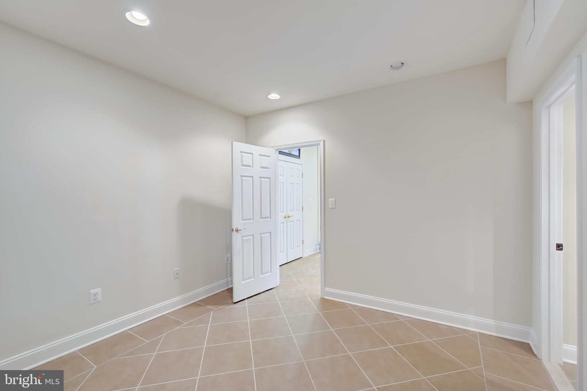 CATTAIL RIDGE - Residential