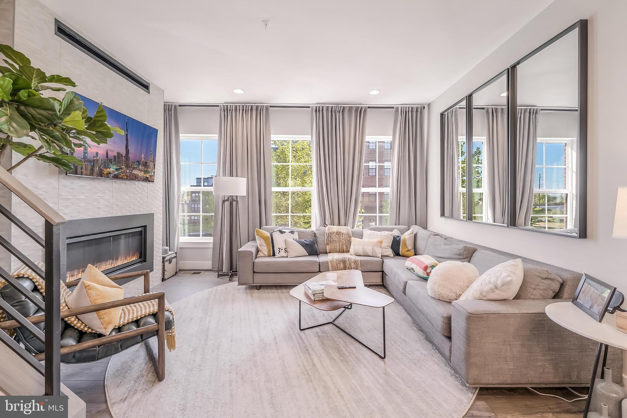 RESTON STATION - Residential