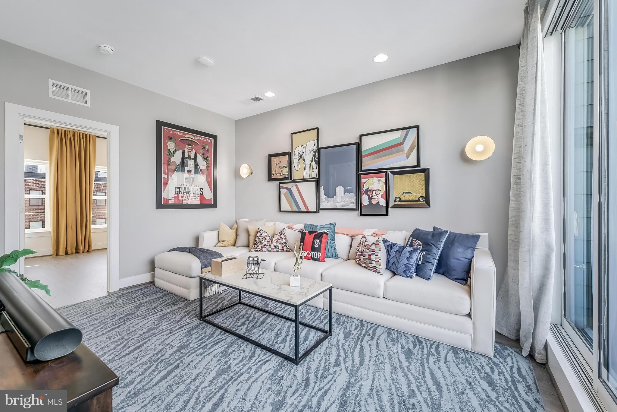 RESTON STATION - Residential