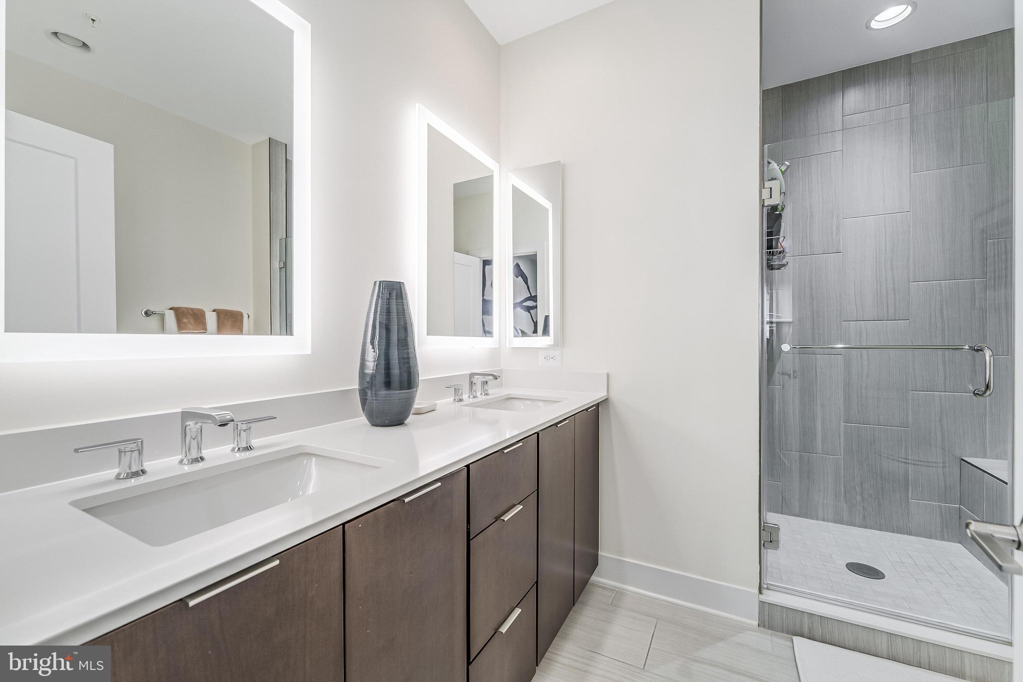RESTON STATION - Residential