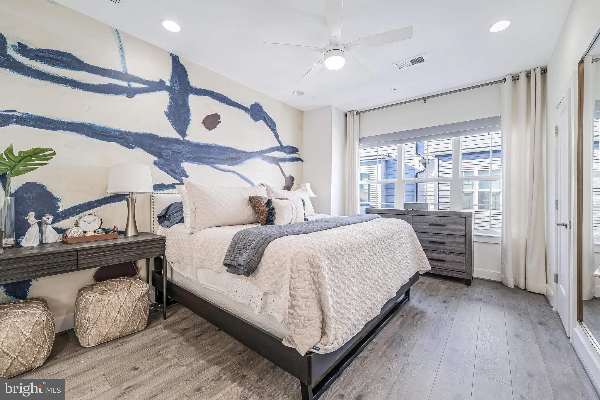 RESTON STATION - Residential