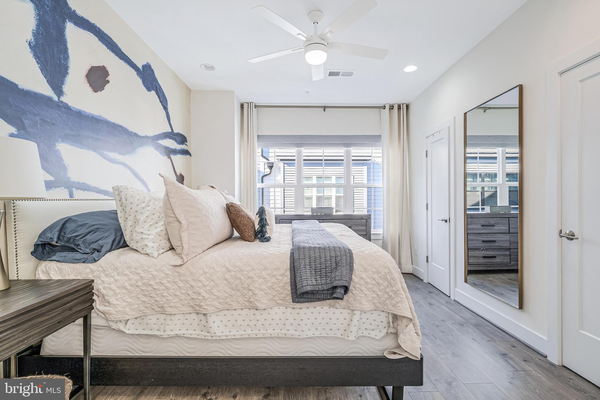 RESTON STATION - Residential