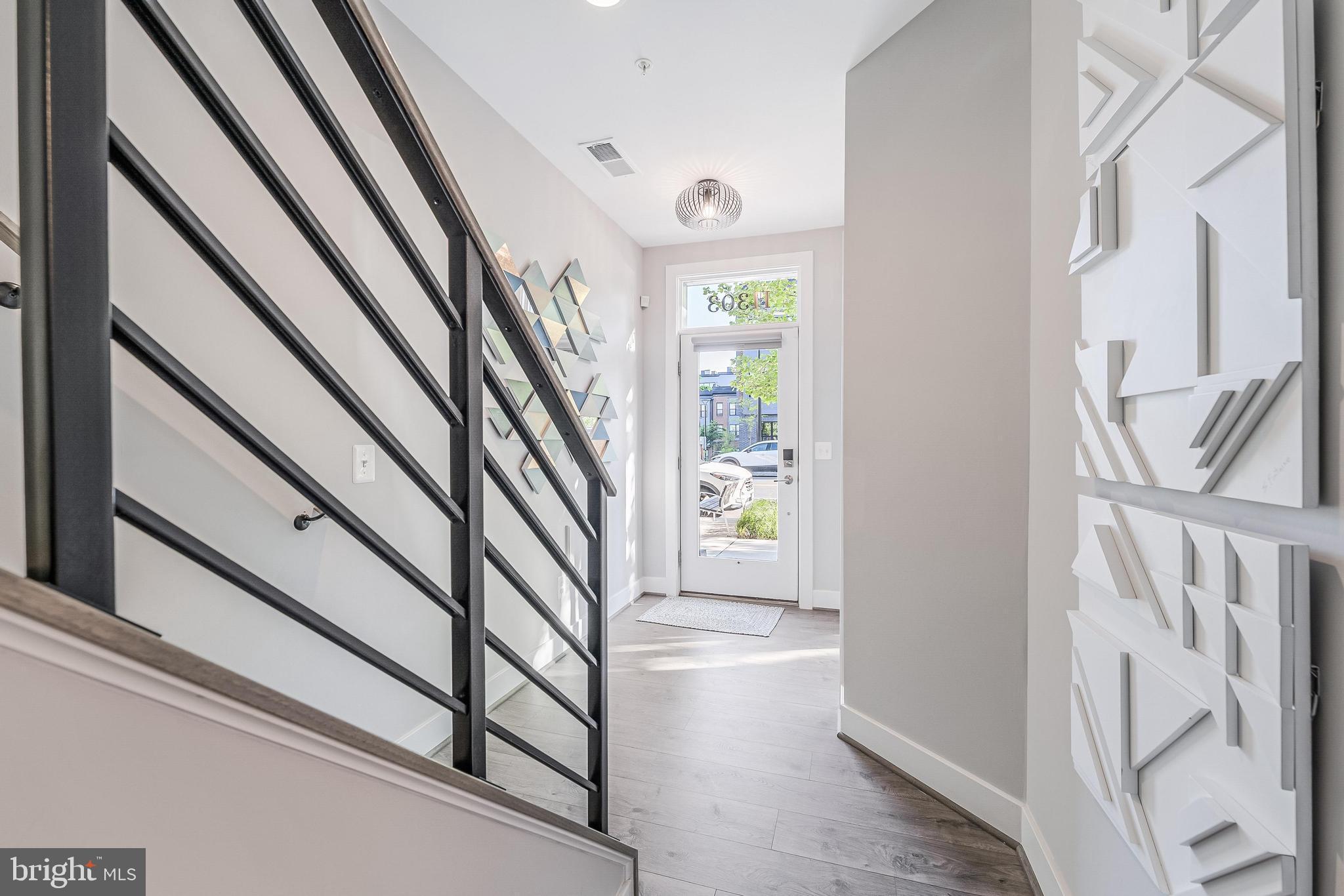 RESTON STATION - Residential