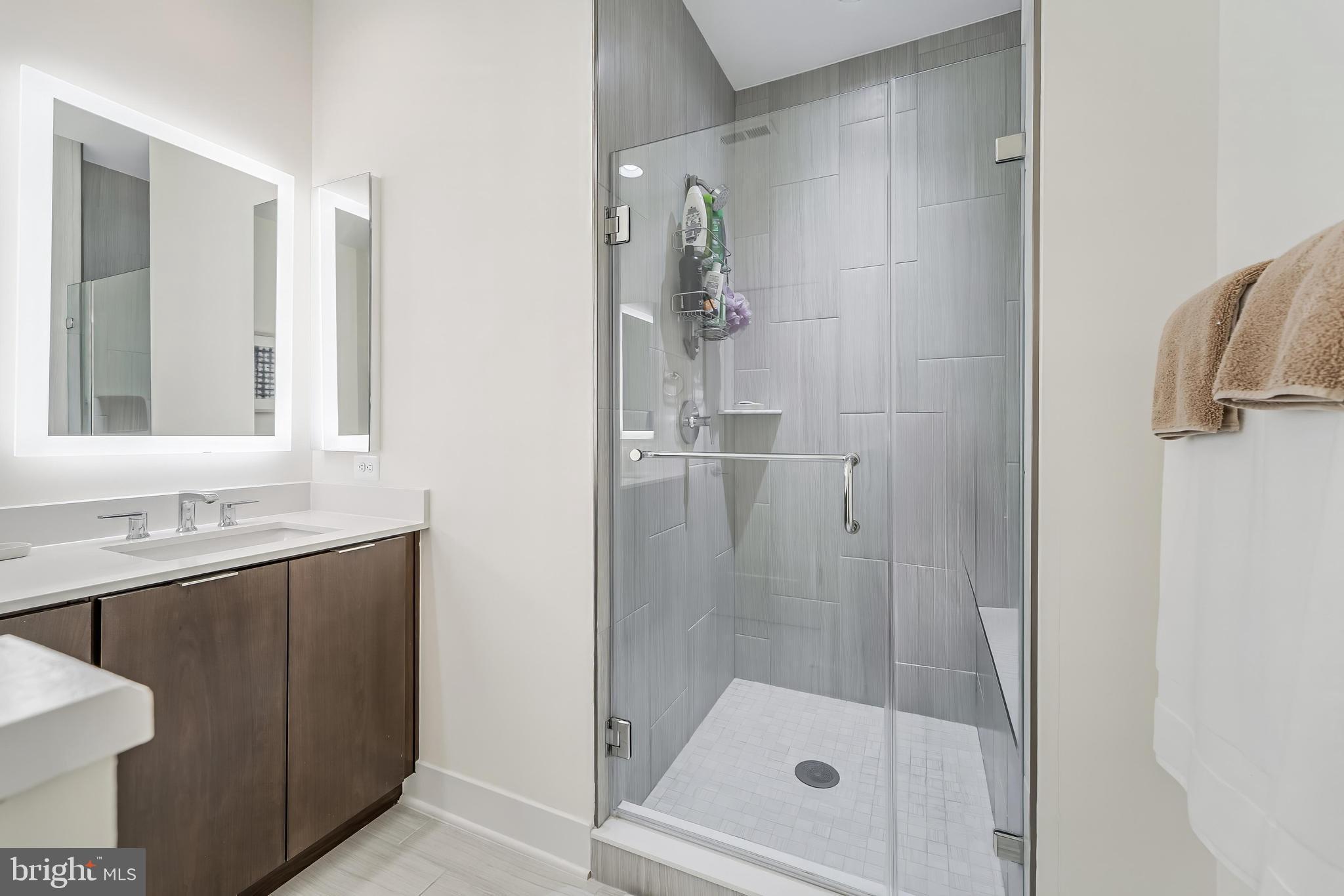 RESTON STATION - Residential