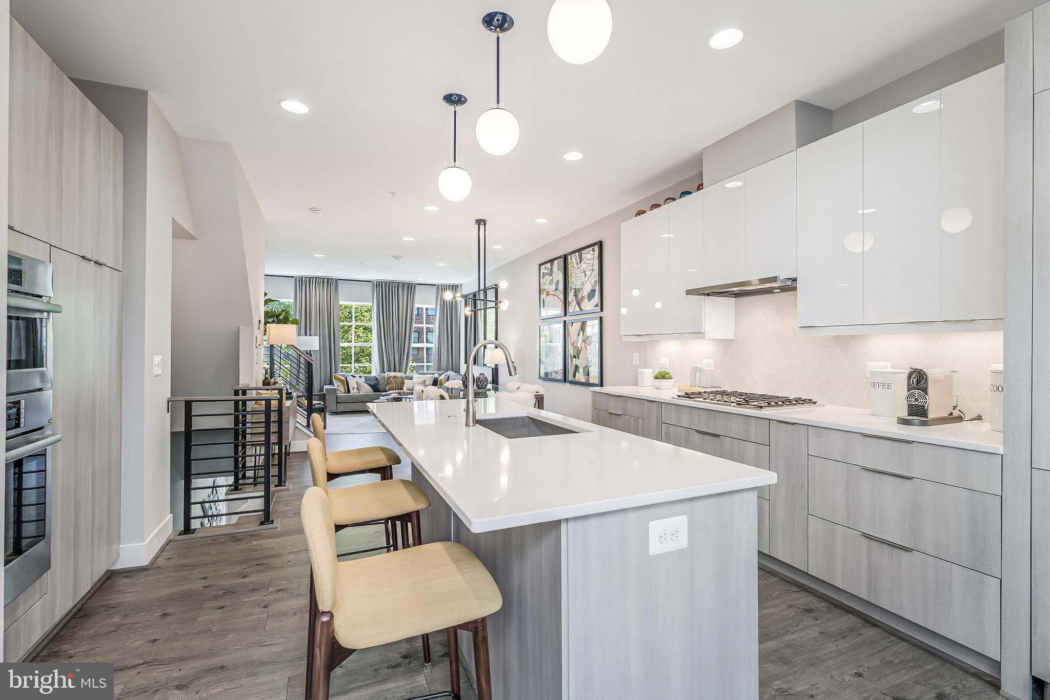 RESTON STATION - Residential