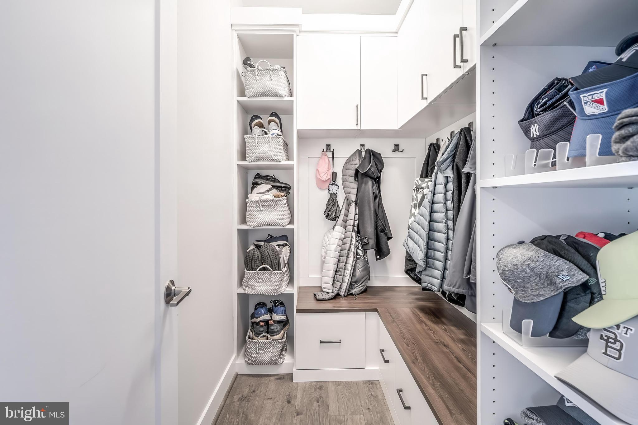 RESTON STATION - Residential