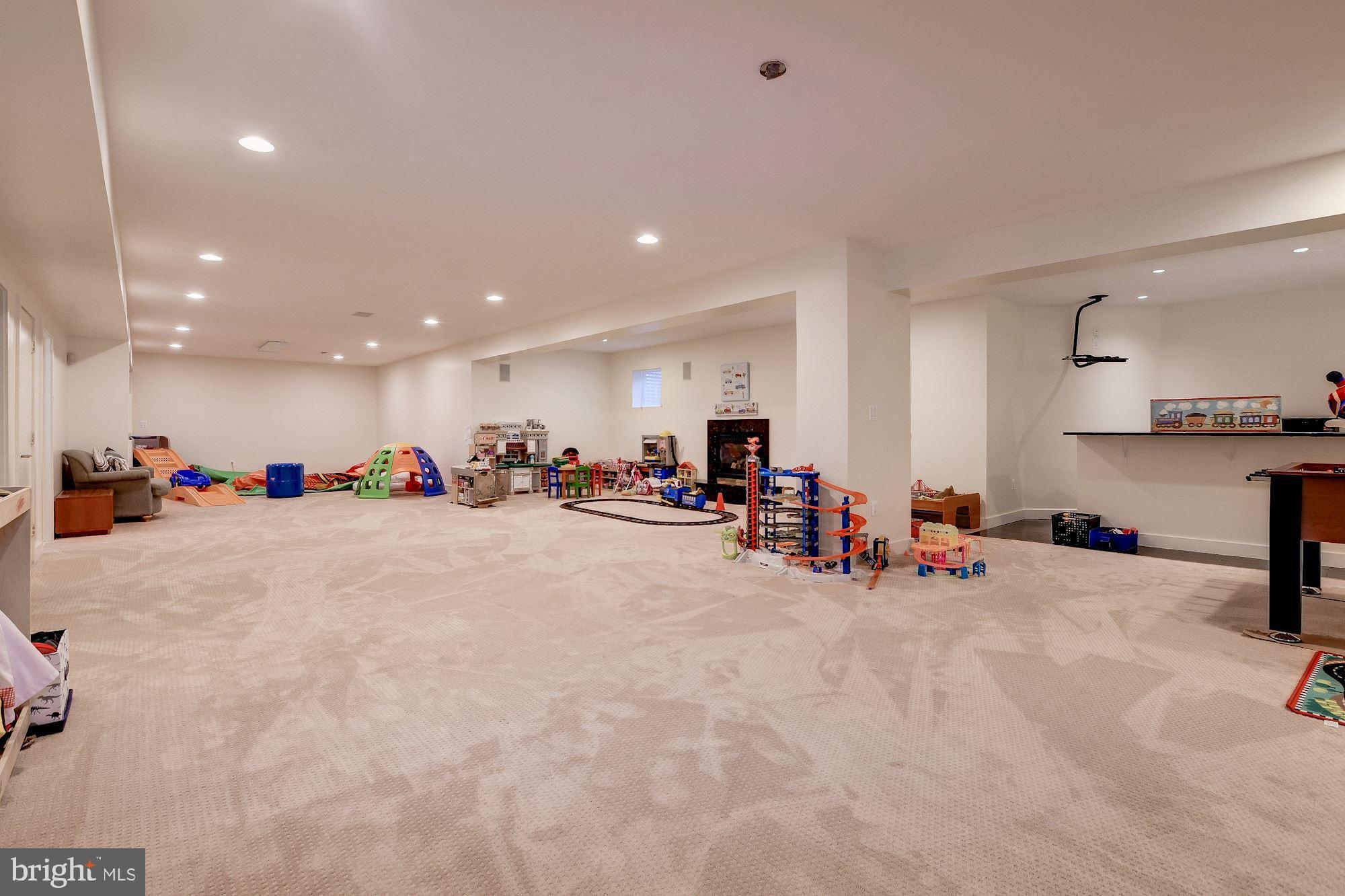 PALATINE - Residential