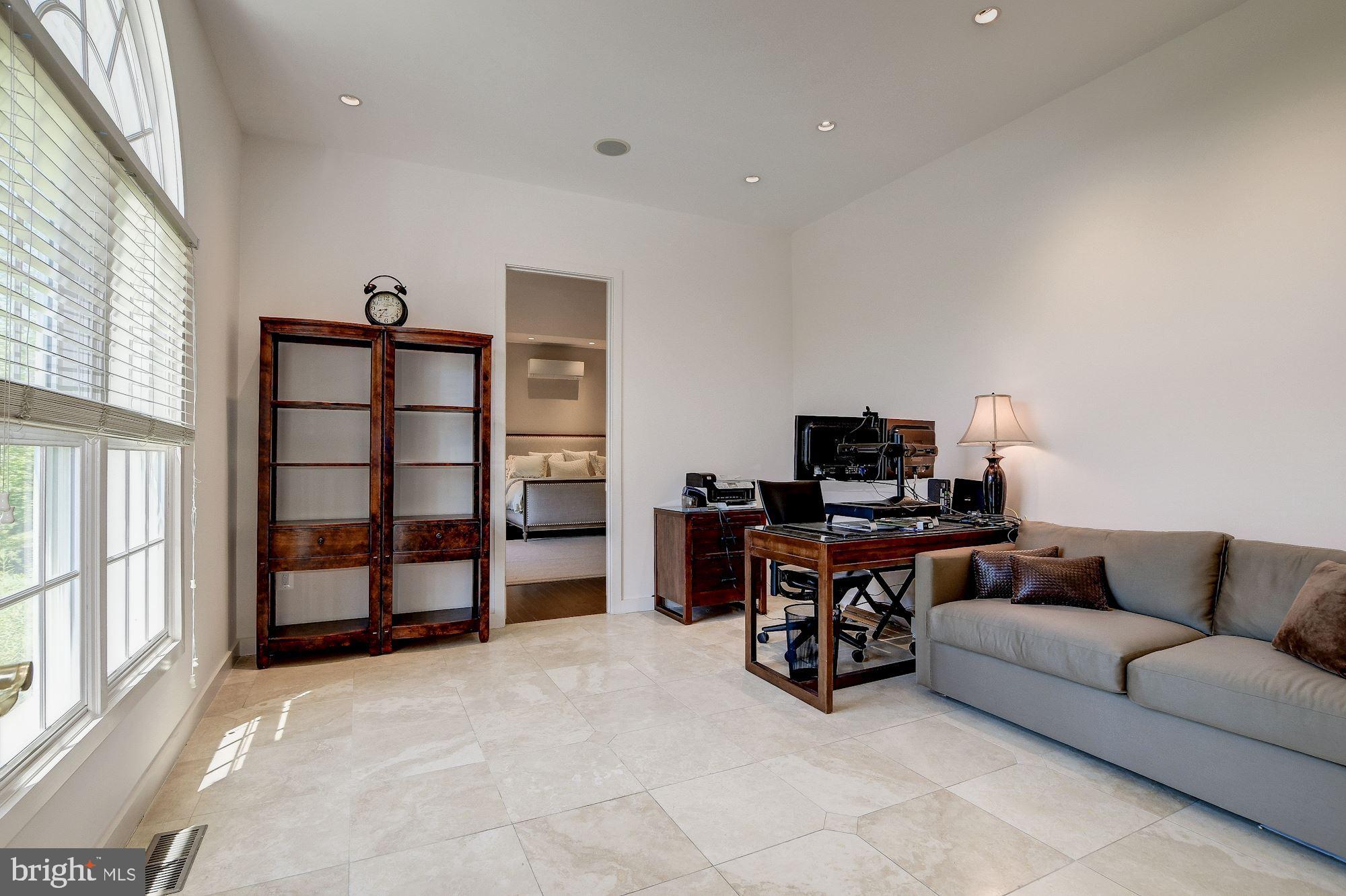 PALATINE - Residential