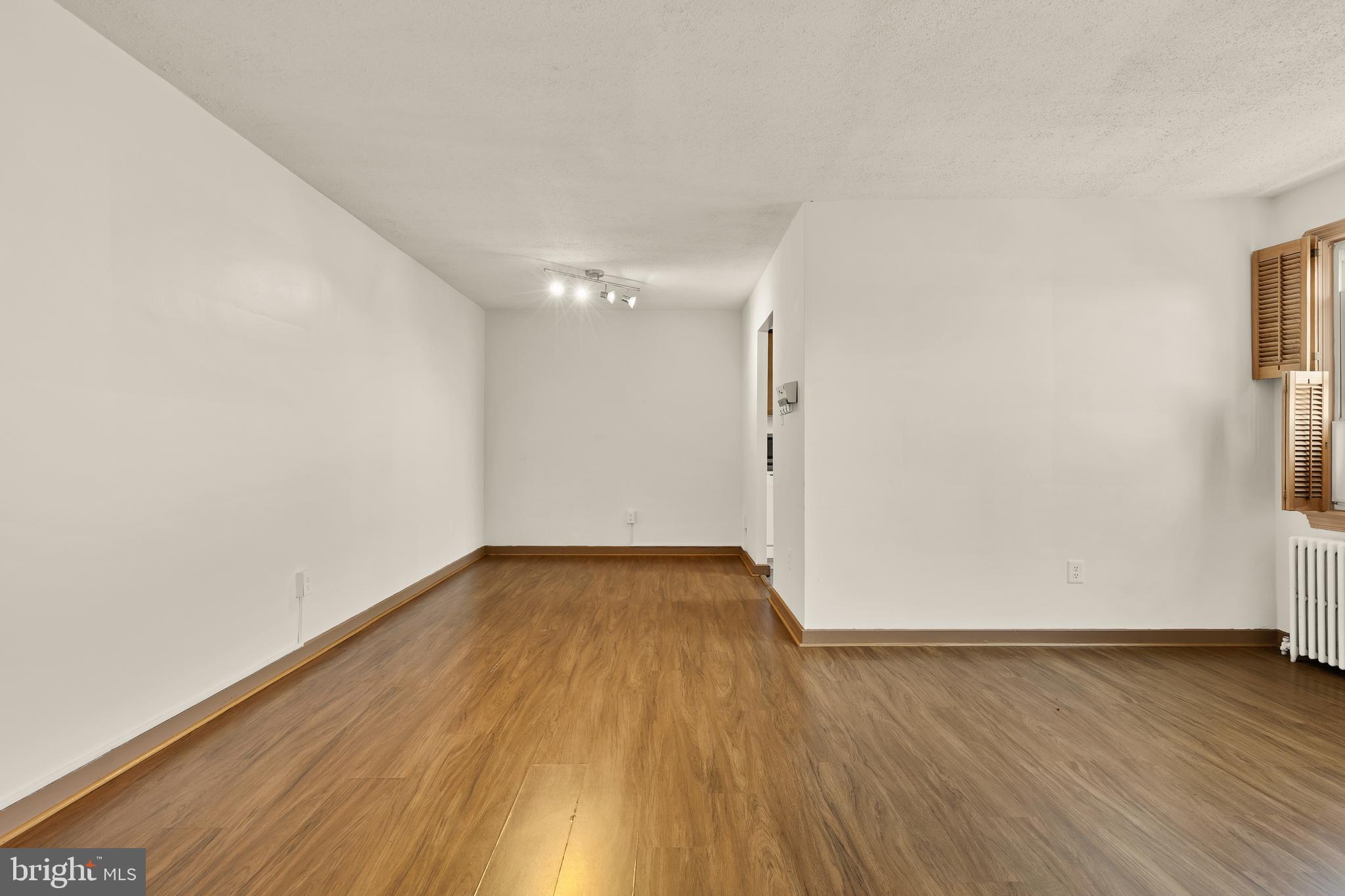 5010 COLUMBIA PIKE 6