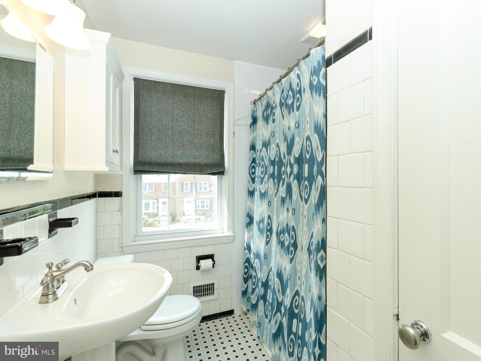 RODGERS FORGE - Residential Lease