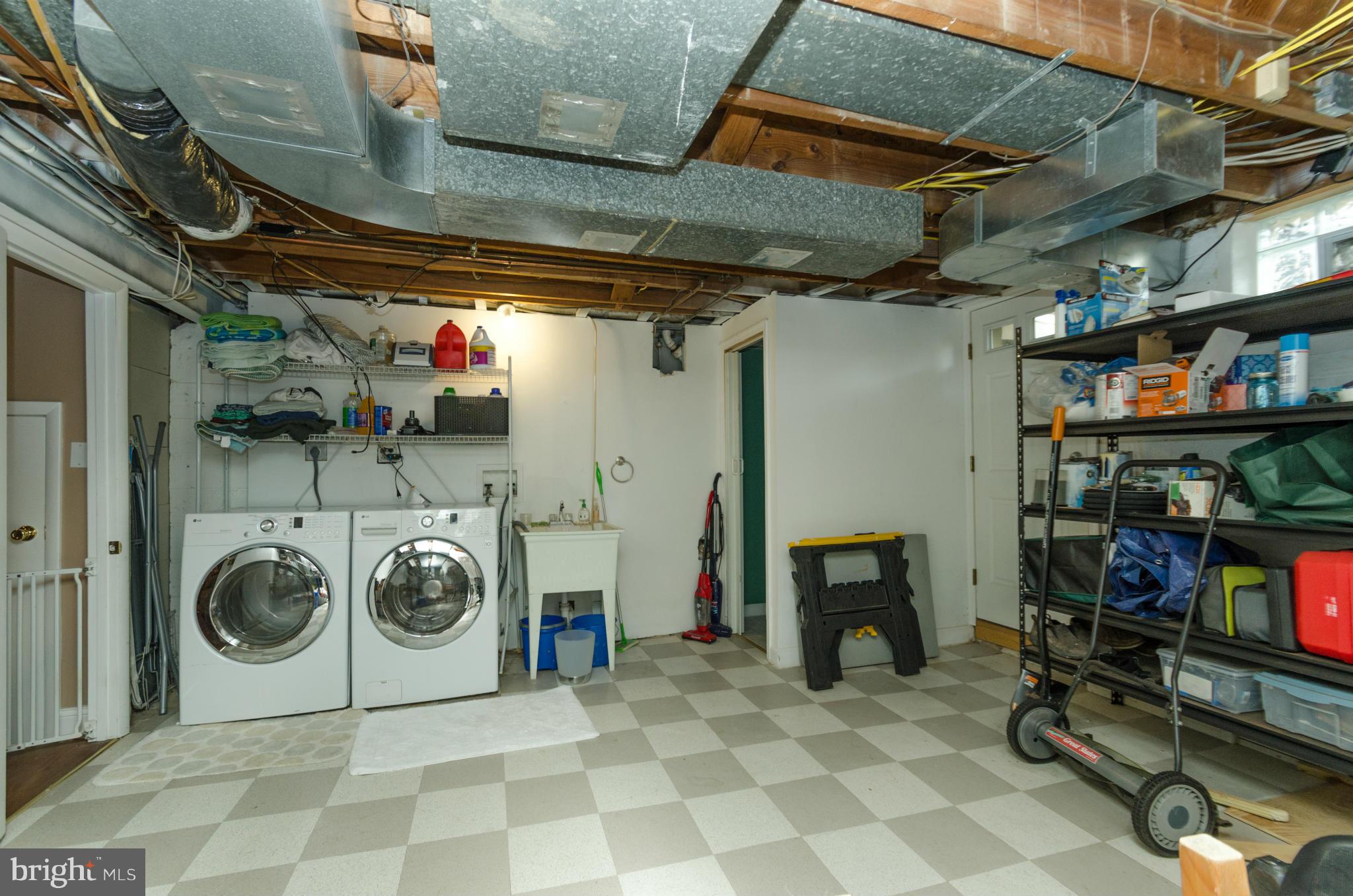 RODGERS FORGE - Residential Lease