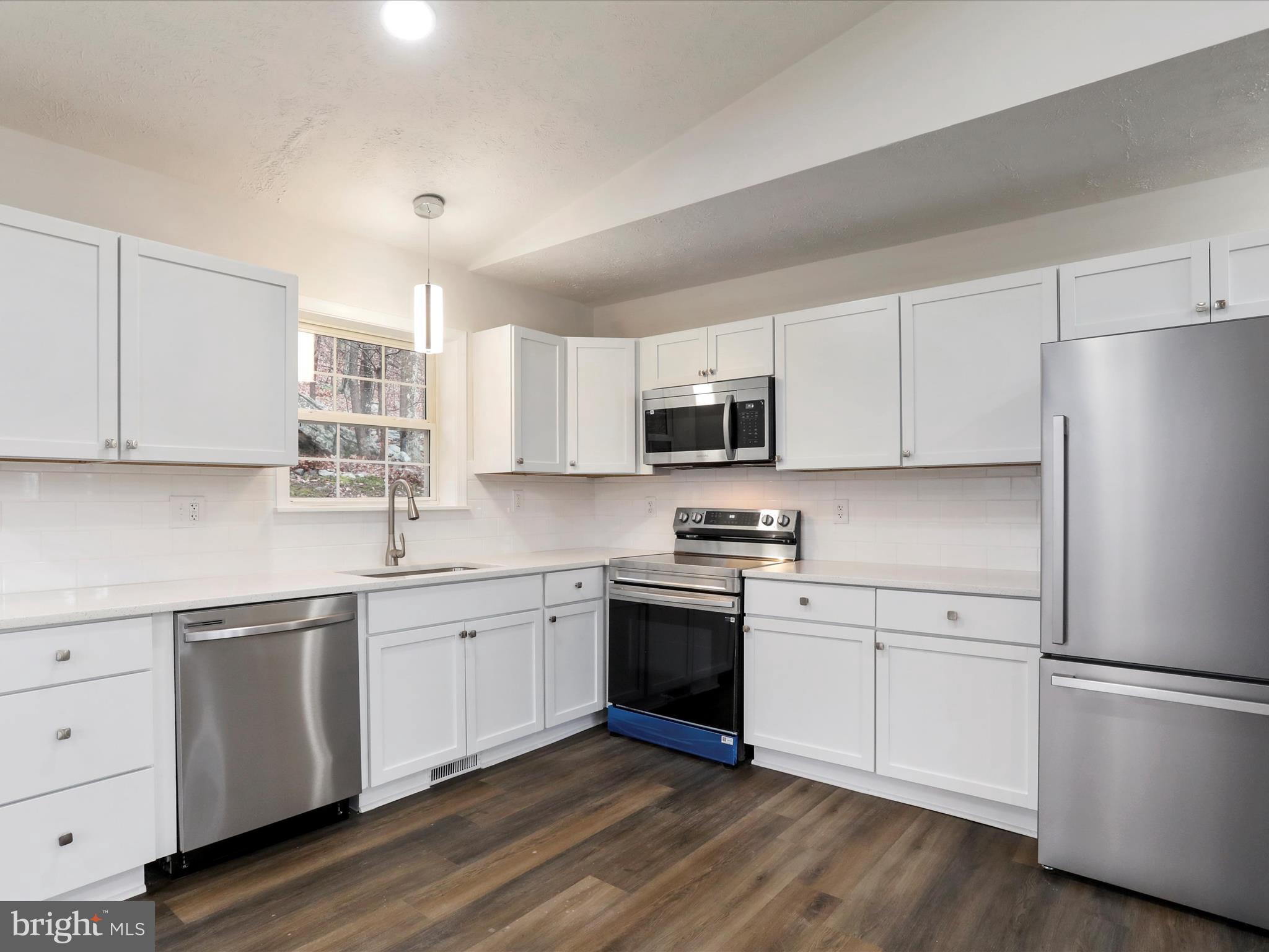 SHANNONDALE - Residential