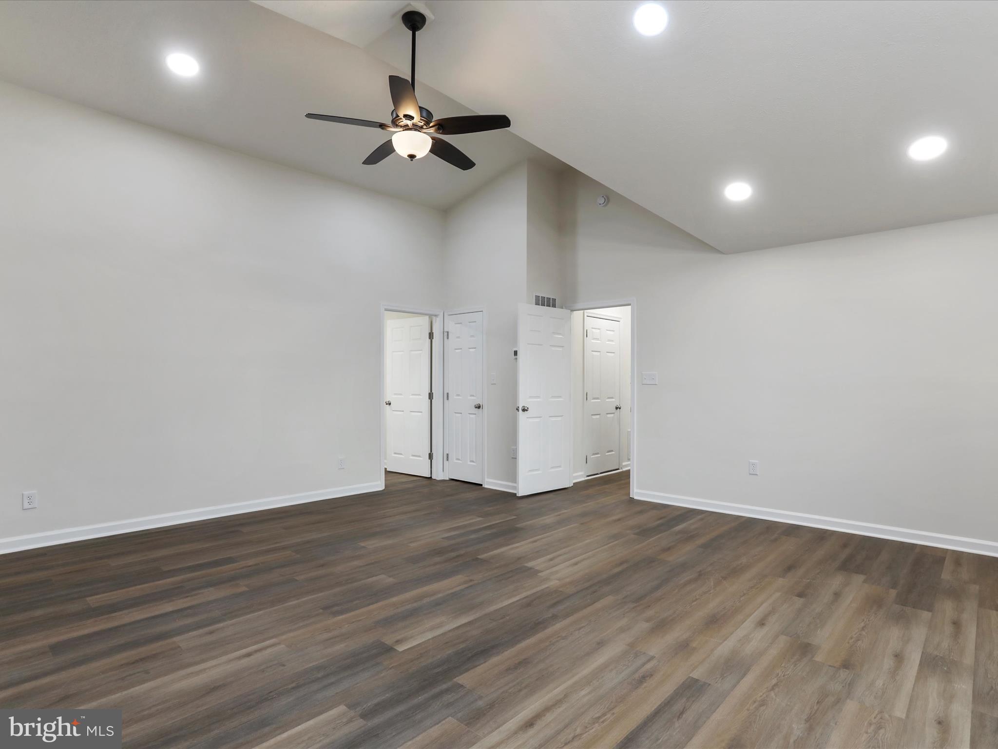 SHANNONDALE - Residential