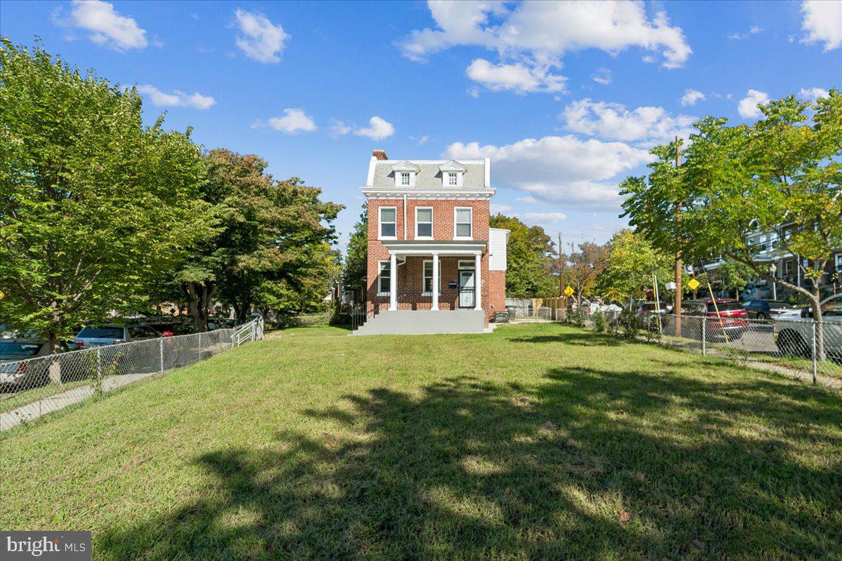 401 SHEPHERD STREET NW