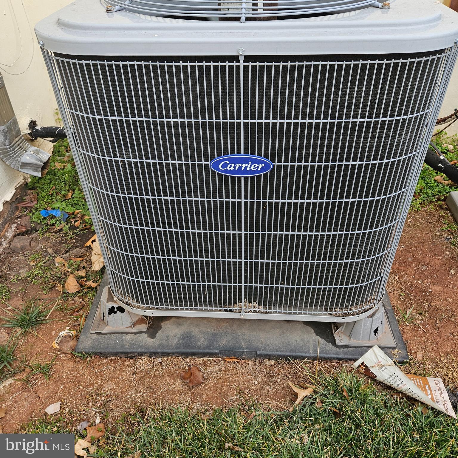 SAMANTHA'S CORNER - Commercial Sale