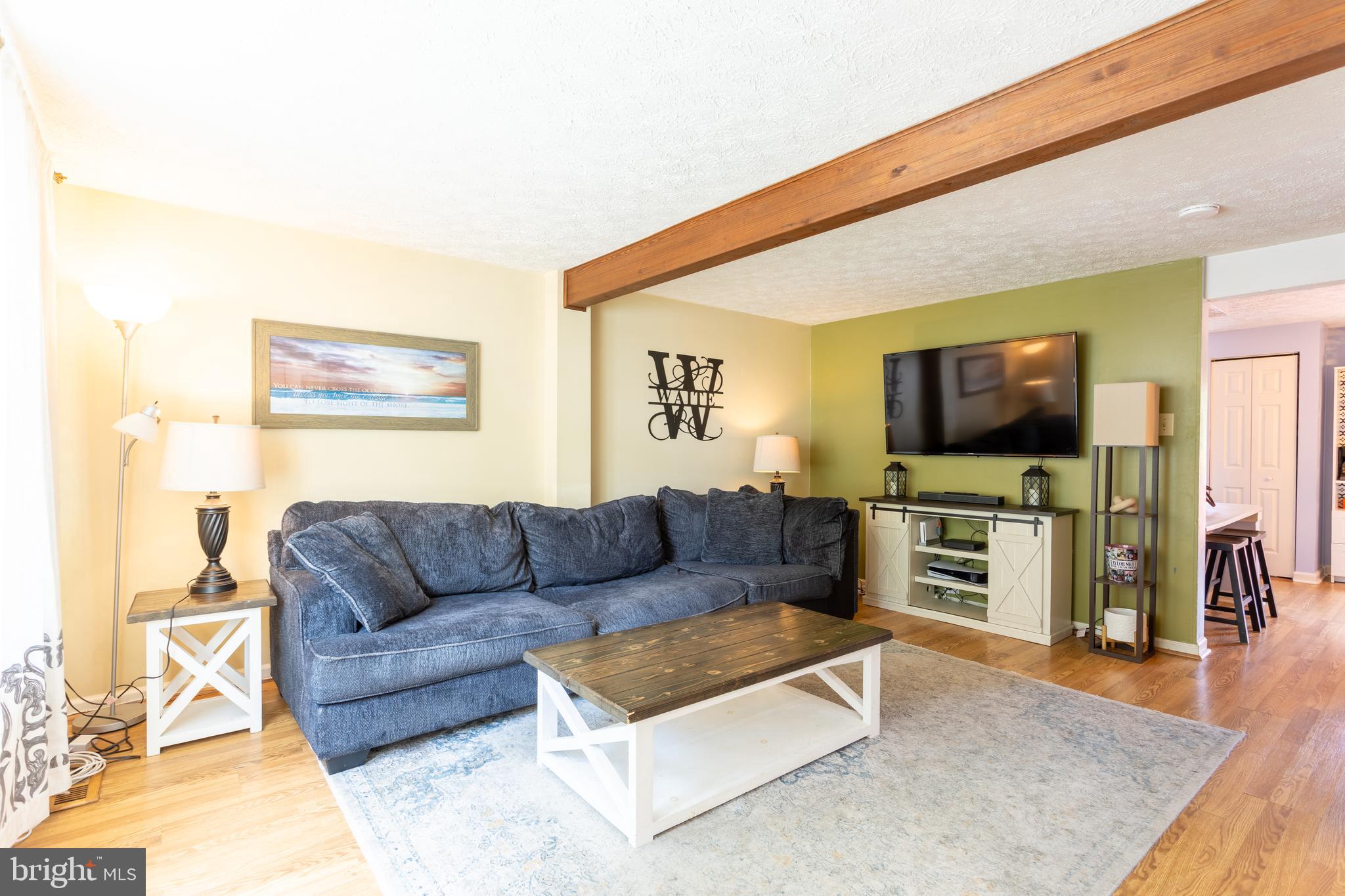 280 MAPLE WREATH COURT