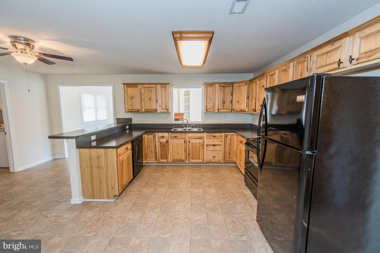 SHEN RIVER LAKES - Residential