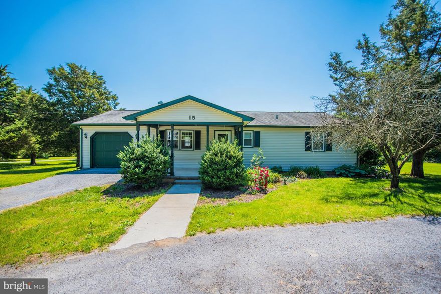 Just Like New!  Remodeled Ranch Home on 1 Level Acre w/Community Lake & Min to Shen River Access.  Home Features Large Cov Front Porch, Rear Deck, Open Floor Plan, Formal Living Room, Huge Family Room w/FP, Master Suite,1 Car Garage, & Storage Shed.  Minutes to I-66, All Commuter Routes & Shopping. Paved Roads. Sub Borders Shen River.  Seller will pay 3% of sales price towards buyers closing costs