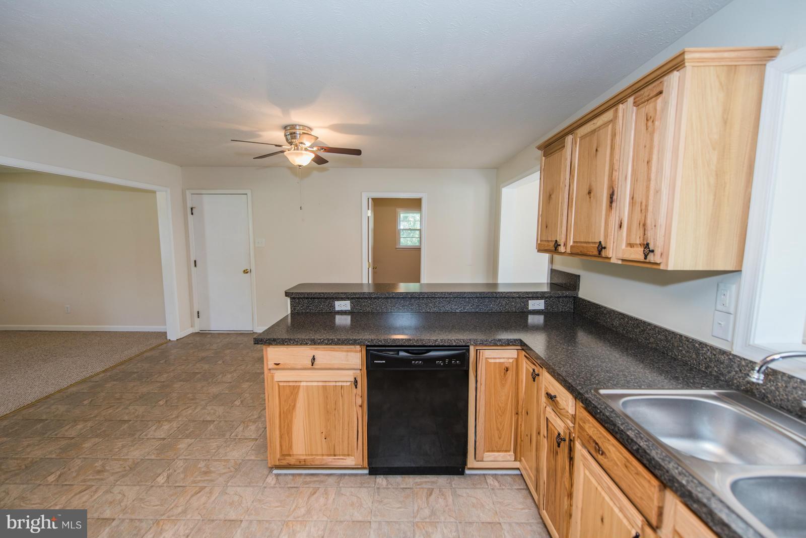 SHEN RIVER LAKES - Residential