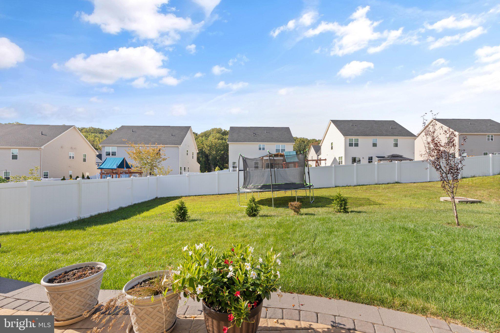 MAGNESS MILL - Residential