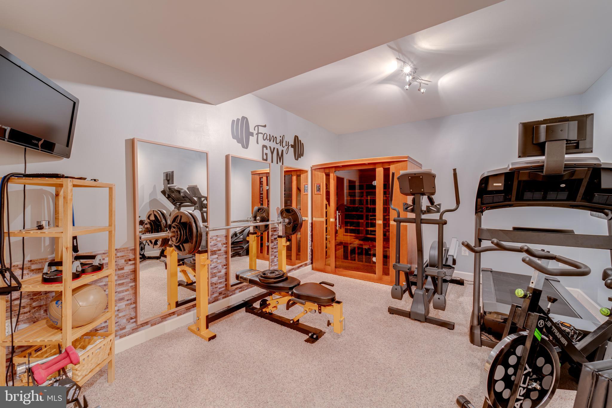 VICTORY RIDGE - Residential